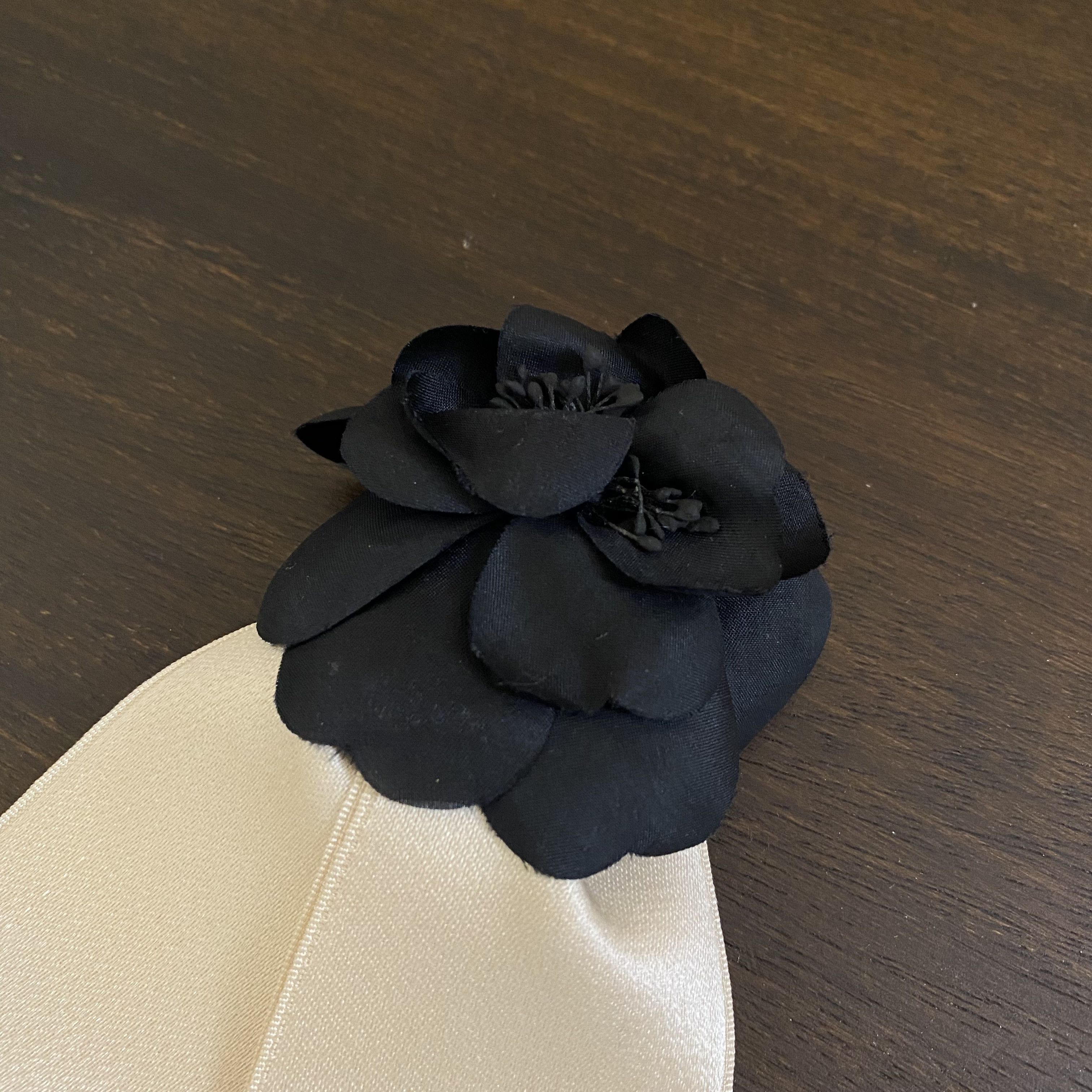 Chanel Chanel Camelia Silk Ribbon Brooch Size ONE SIZE - 3 Thumbnail