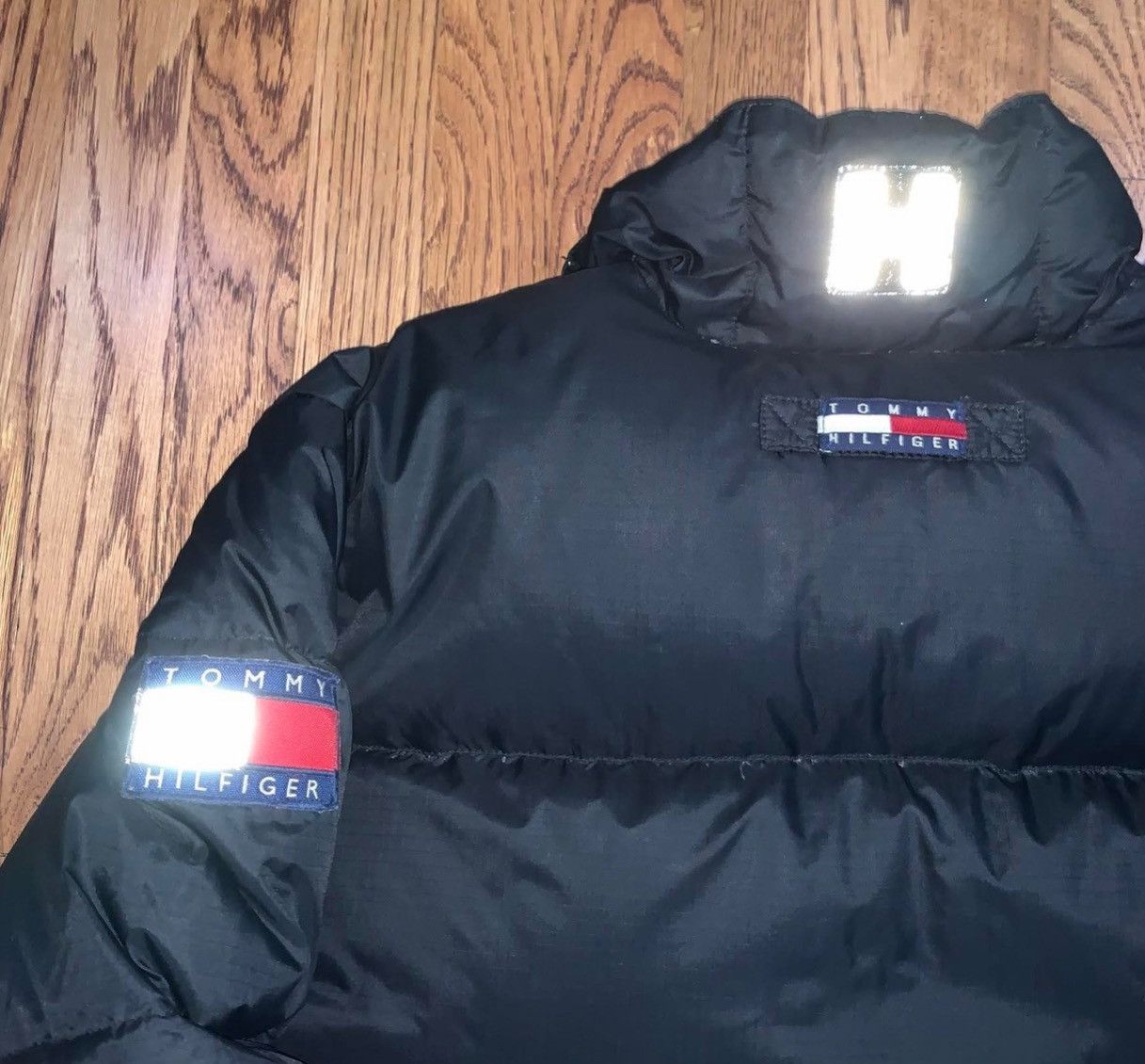 Tommy Hilfiger Vintage Tommy Hilfiger Athletic Gear Bubble Jacket (Size S) Size US S / EU 44-46 / 1 - 3 Thumbnail