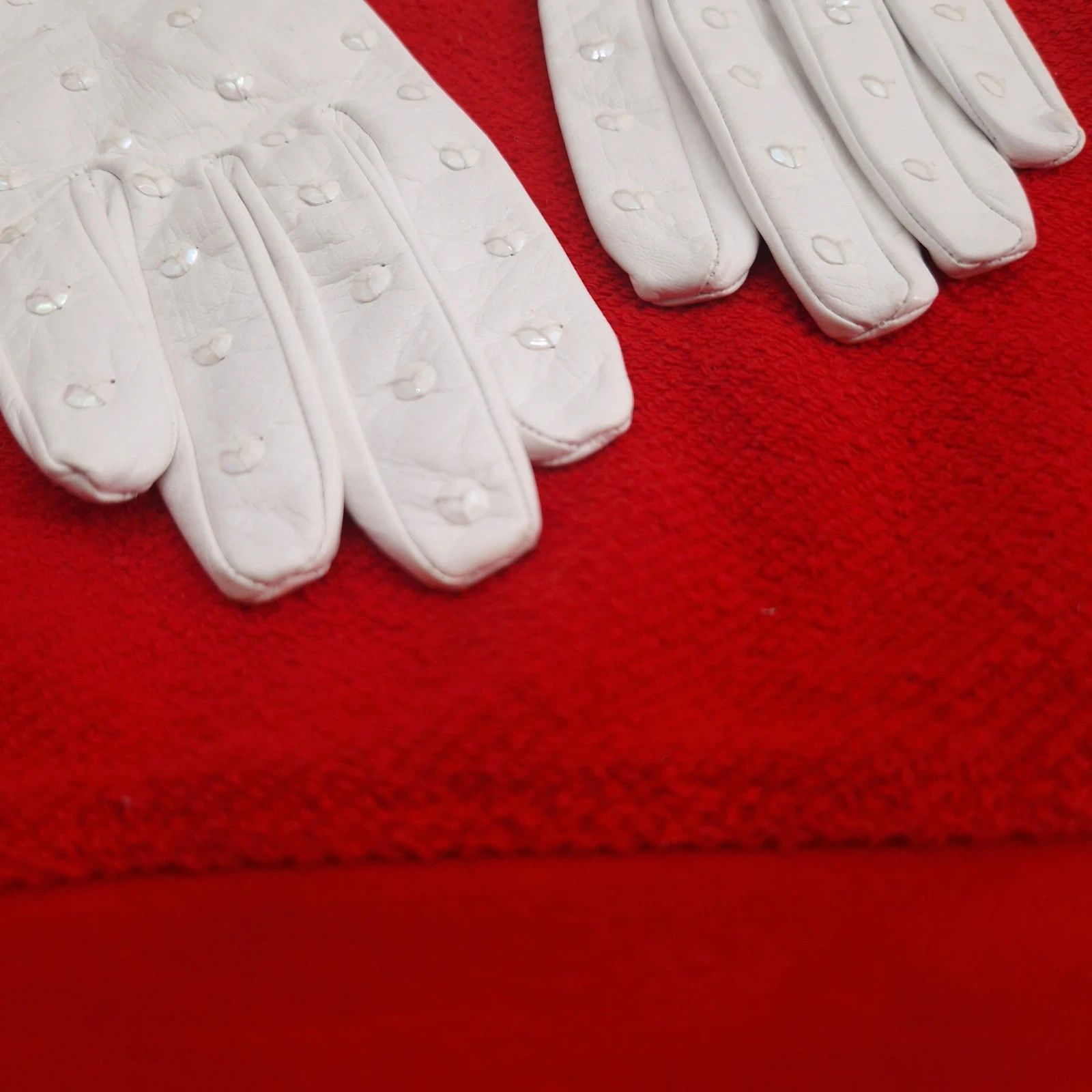 Hermes Chevre Leather Gloves with Sequin Detail Size ONE SIZE - 4 Thumbnail