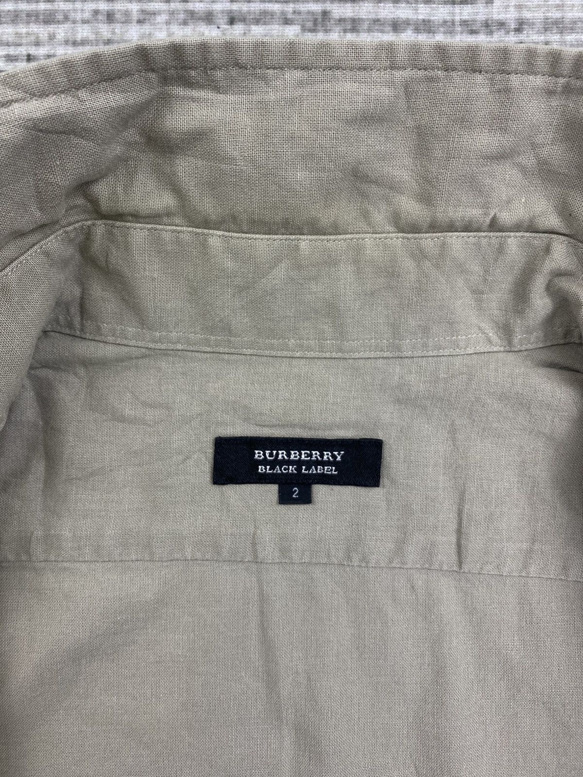 Burberry Vintage Burberry Black Label Button Ups Shortsleeve Shirt Size US M / EU 48-50 / 2 - 9 Thumbnail