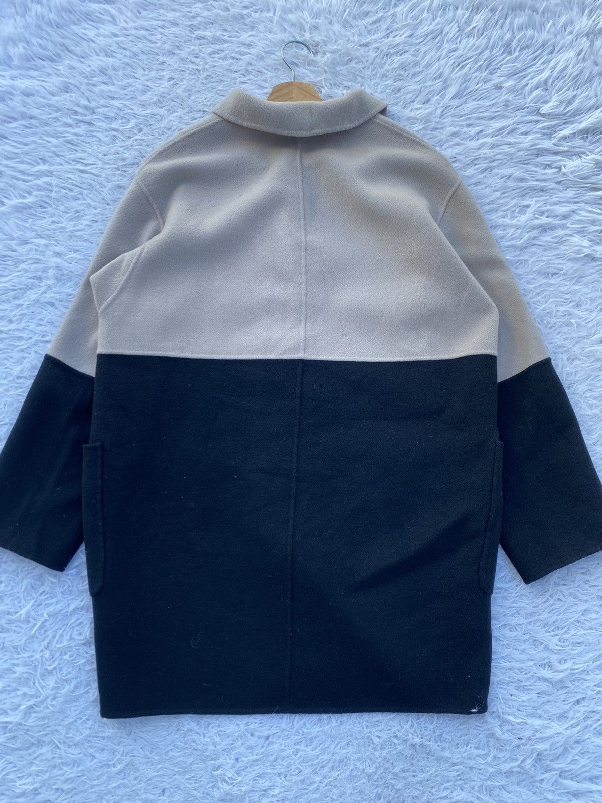 Weekend Max Mara Rare Weekend Maxmara Beige And Black Colorblock Jacket Size M / US 6-8 / IT 42-44 - 17 Thumbnail
