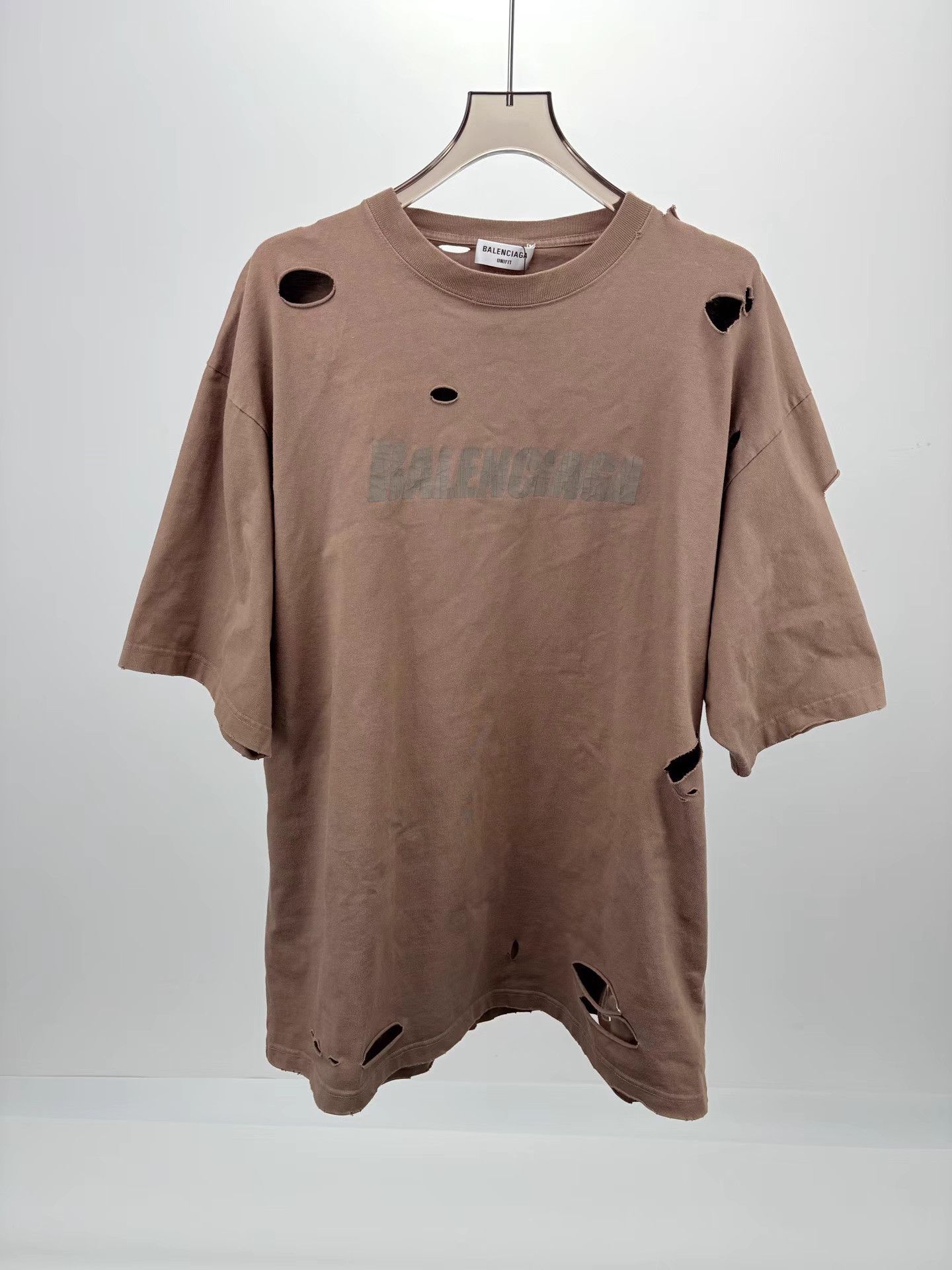 Balenciaga BALENCIAGA Distressed Letter Print Short Sleeve K1 Size US M / EU 48-50 / 2 - 1 Thumbnail