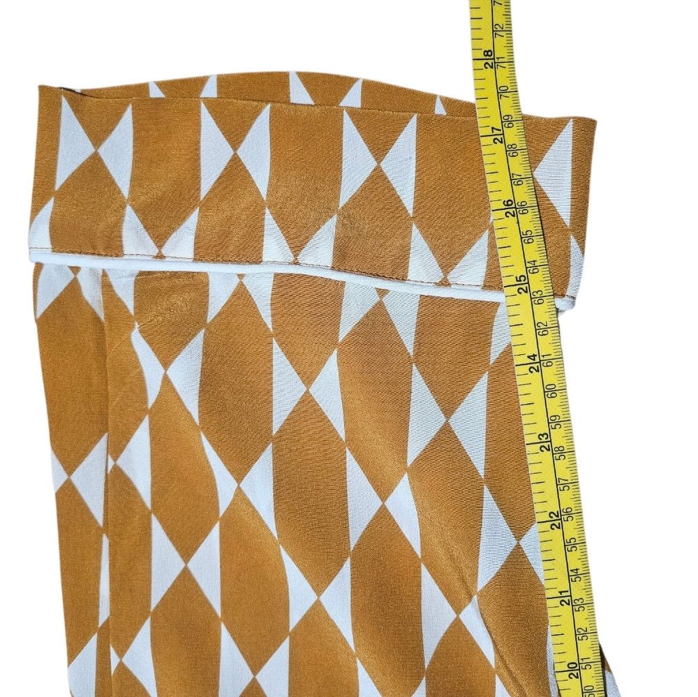 Tory Burch NWT Tory Burch Devi Pant Gold Diamond Tile Size 0 Size 25" / US 0 / IT 36 - 7 Thumbnail