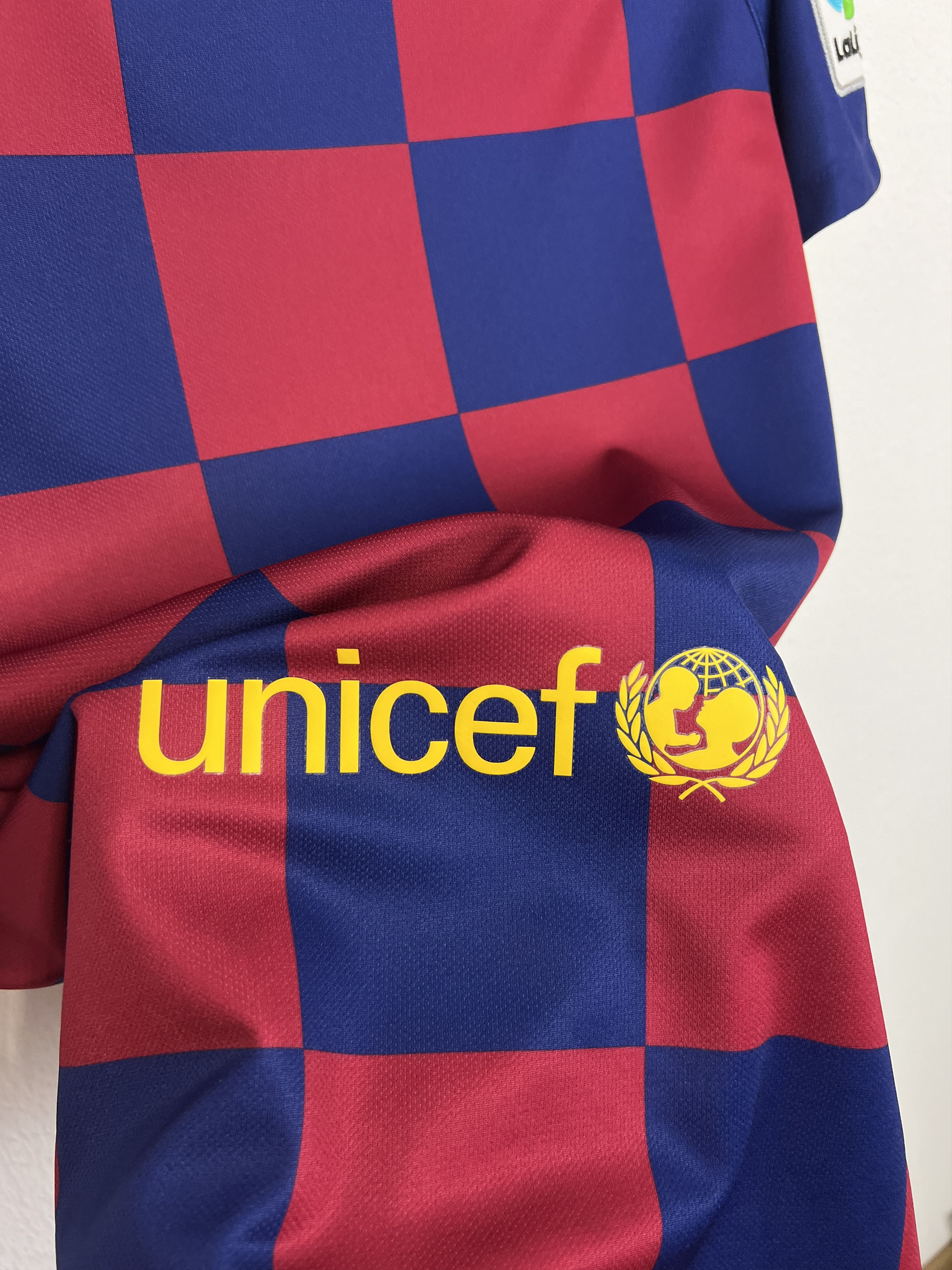 Nike Barcelona football shirt Soccer Jersey Camiseta Size Boys XL Size US XXS / EU 40 - 11 Thumbnail
