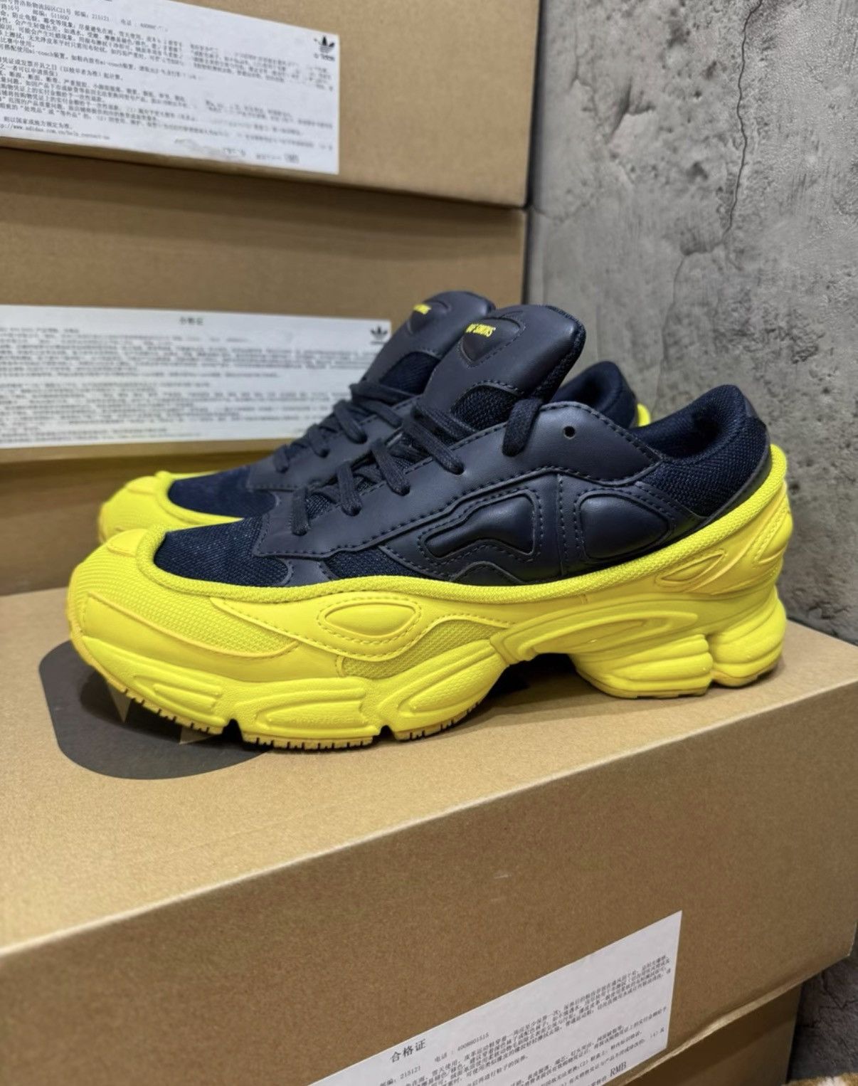Adidas Raf Simons x Adidas Ozweego K37 Size US 8.5 / IT 38.5 - 4 Thumbnail