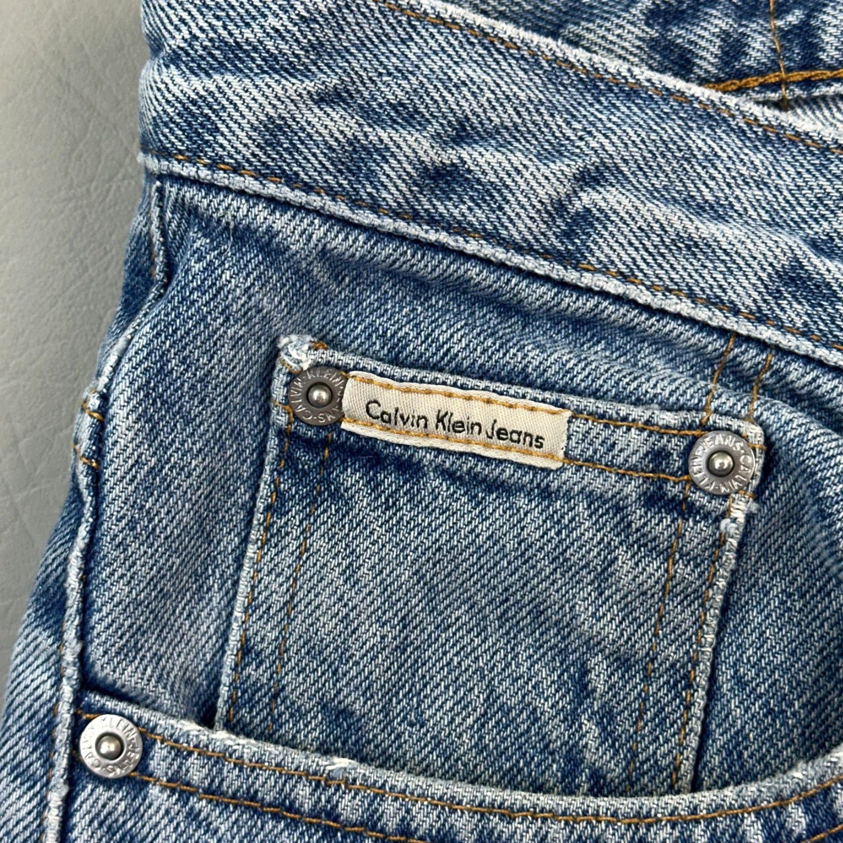 Calvin Klein VINTAGE Calvin Klein Jeans Mens 36x32 Double Stone Wash Denim Easy Fit 90s Y2K Jeans Mens Regular 5-Pocket Blue Autumn 90s Mens Size US 36 / EU 52 - 7 Thumbnail