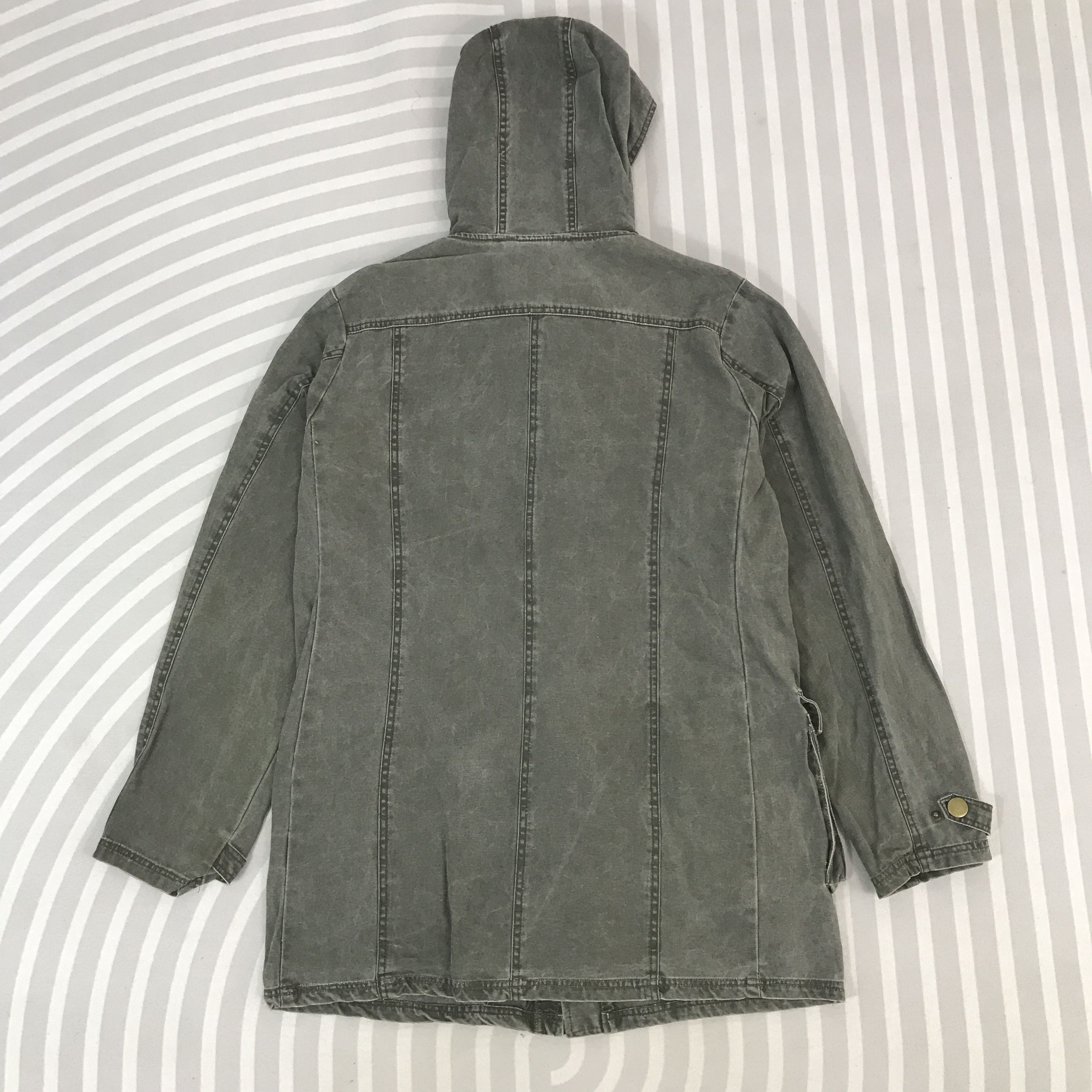 Japanese Brand × Vintage Vintage Crazy Angel Black Faded Hoodie Jacket Size US L / EU 52-54 / 3 - 3 Thumbnail