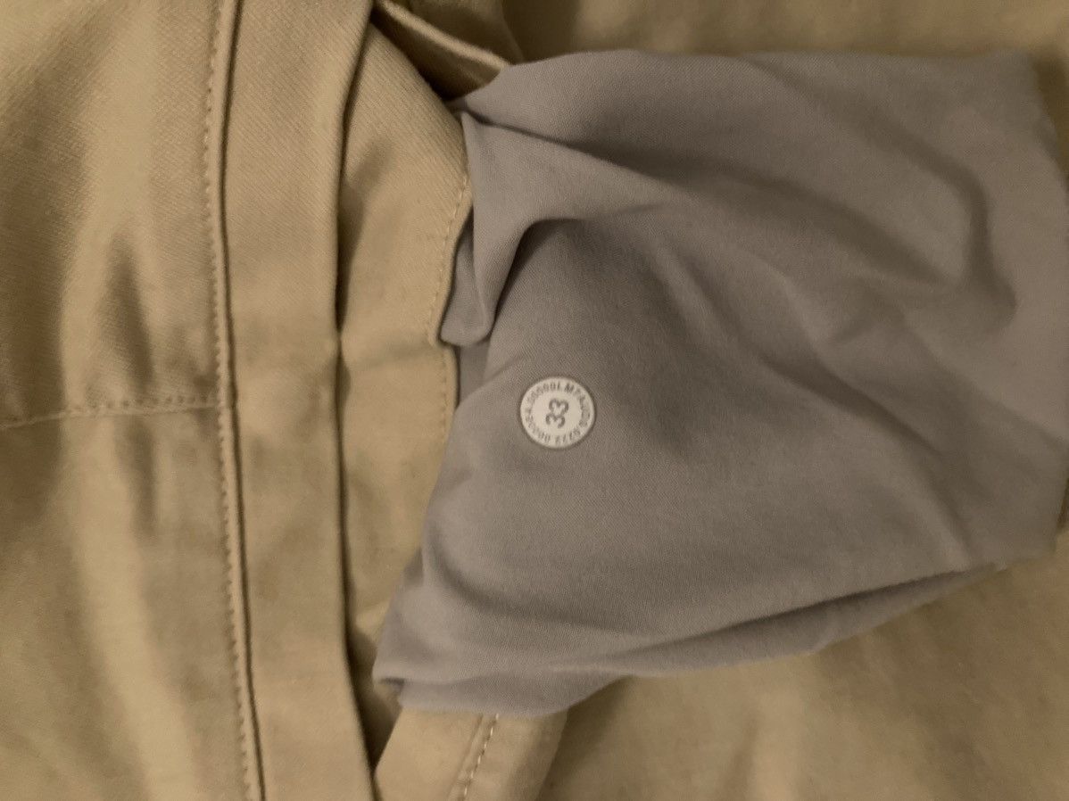 Lululemon Lululemon mens commission short classic 7” Oxford - 33 Size US 33 - 3 Thumbnail