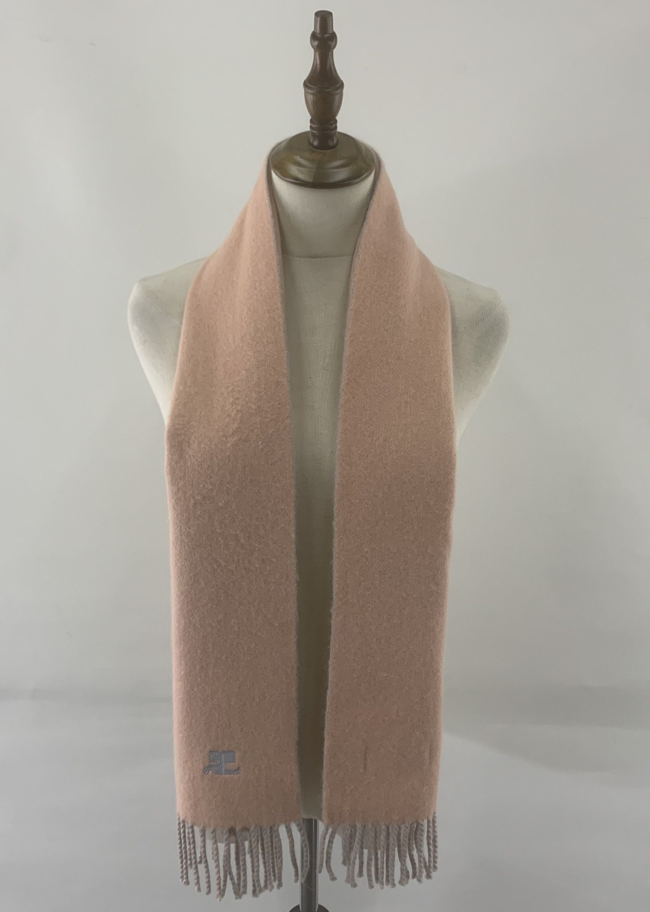 Courreges Courreges Scarf Wool Muffler Neck Wrap BL9269 Size ONE SIZE - 1 Thumbnail