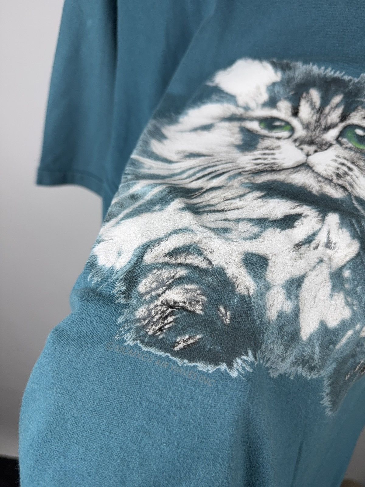 Japanese Brand Retro Rare 1992 Vintage Cat Logo Graphic Tee Single Stitch Size US M / EU 48-50 / 2 - 5 Thumbnail