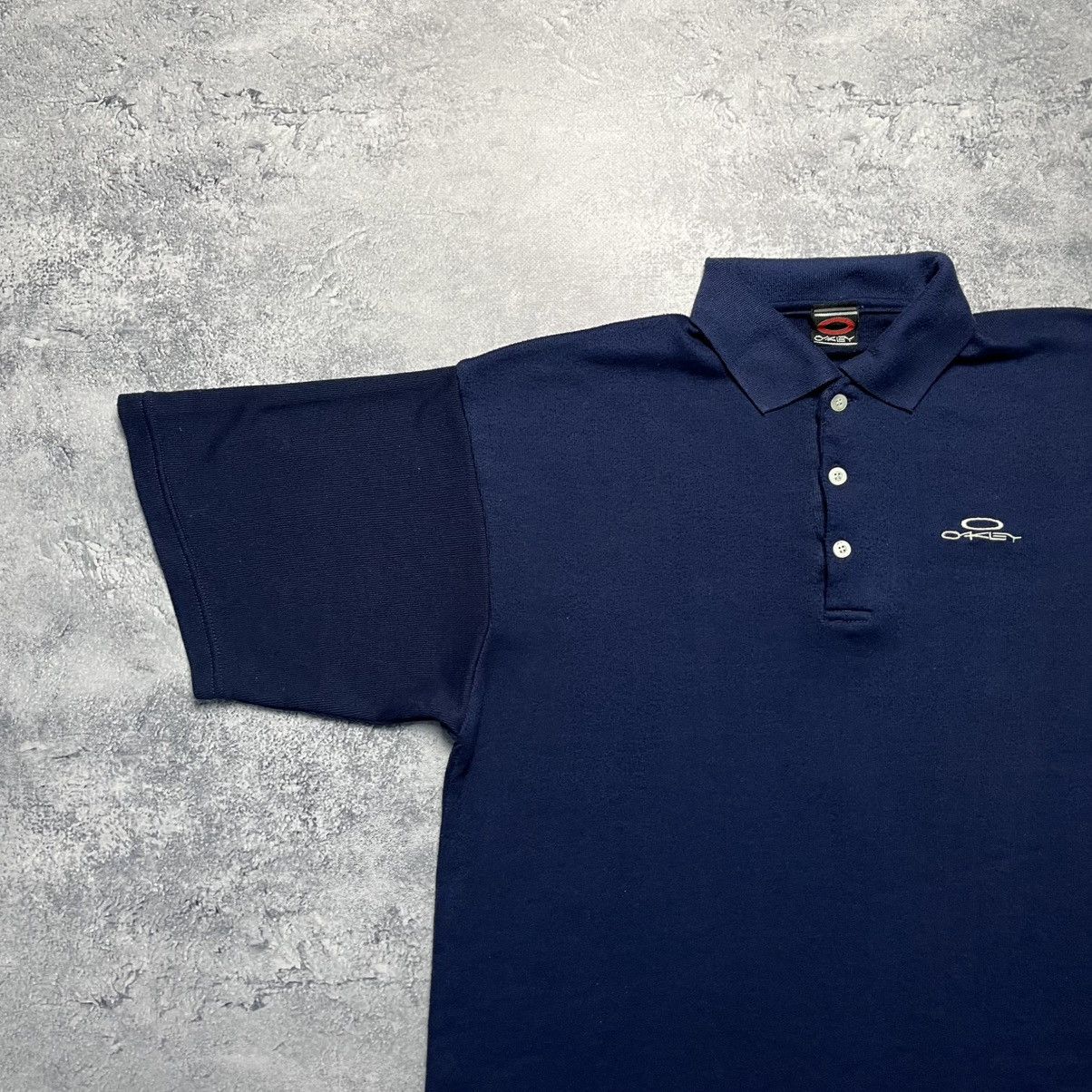 Oakley × Vintage Vintage Oakley Small Logo Polo Tee Streetwear Y2K Size US XL / EU 56 / 4 - 8 Thumbnail