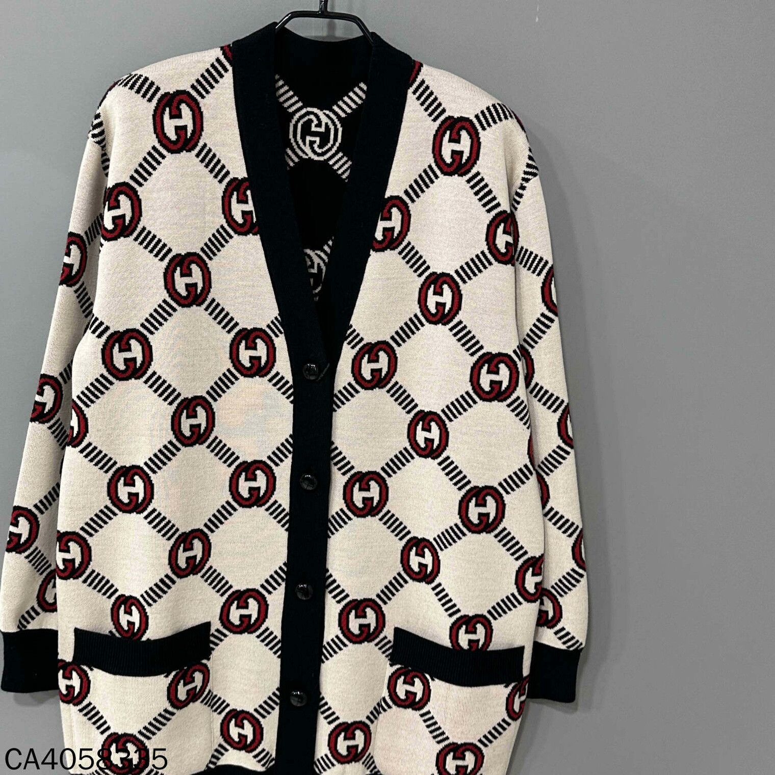 Gucci Gucci Jacket M Women Size M / US 6-8 / IT 42-44 - 1 Thumbnail