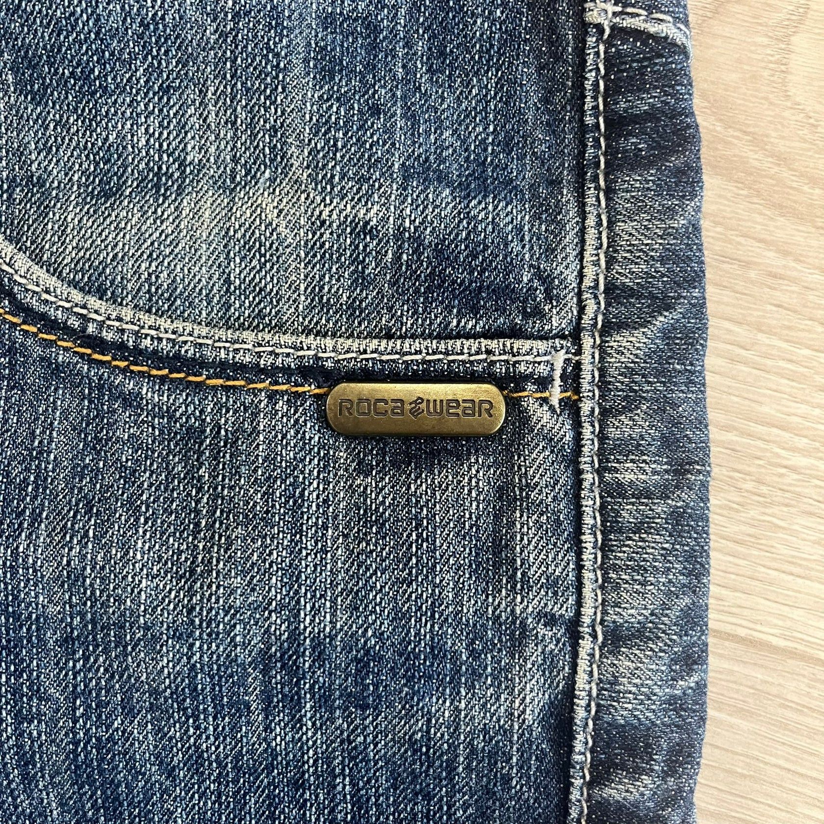 Rocawear rocawear embroided denim shorts Size US 31 - 7 Thumbnail