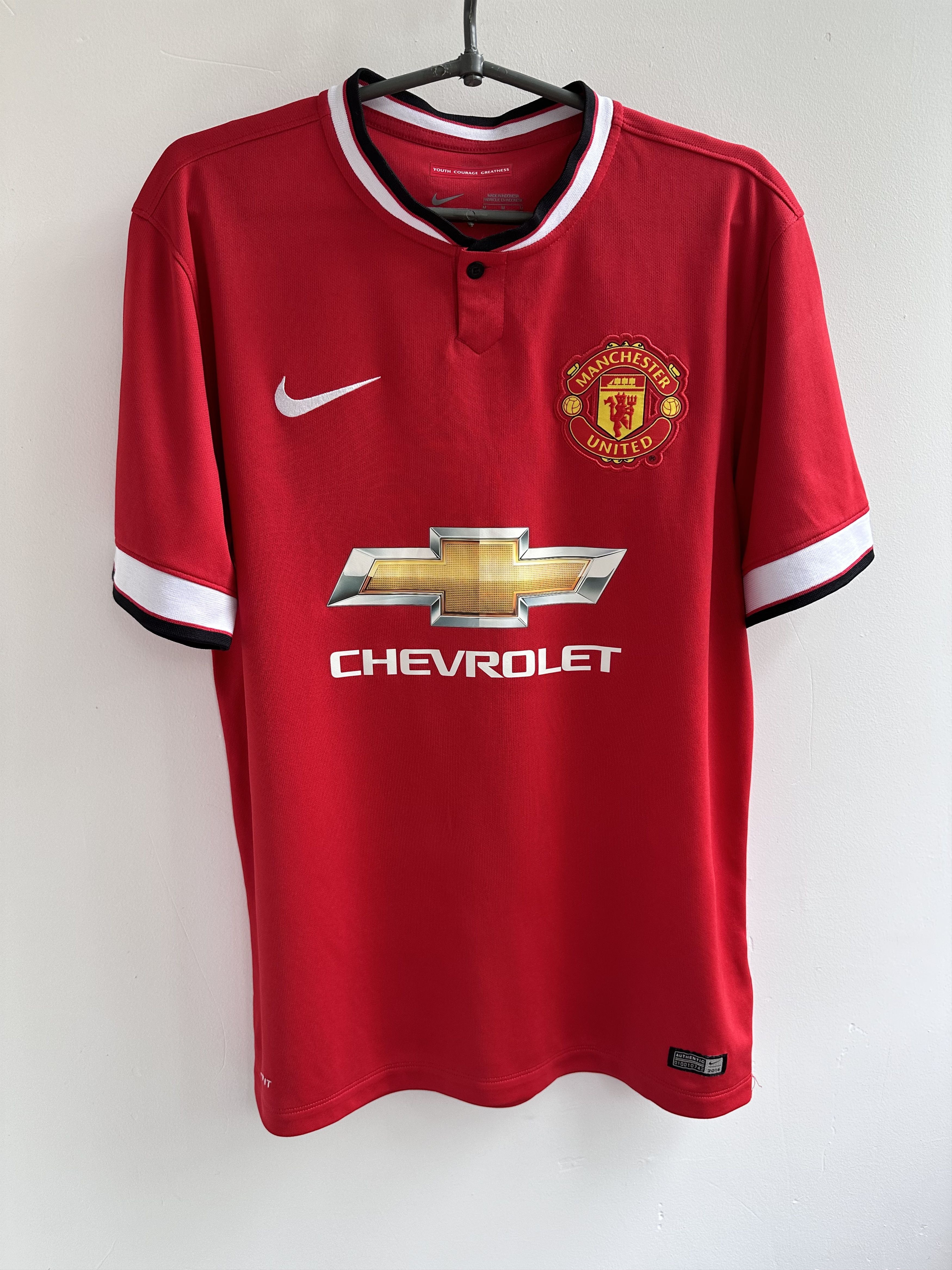 ♢﻿新品♢﻿Nike Manchester United Sサイズ 長袖 Nike Manchester United Football Shirt Jersey Size S Red AON
