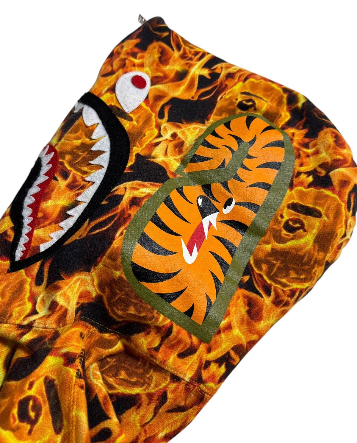 Bape BAPE Fire Shark Full Zip Hoodie Size US M / EU 48-50 / 2 - 3 Thumbnail