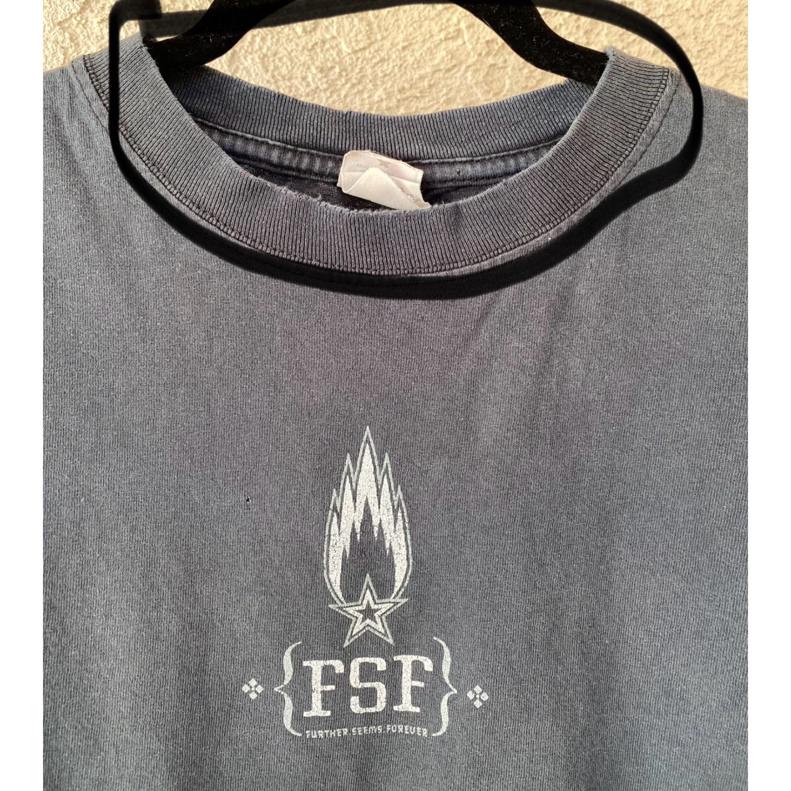 Anvil FSF Band T-Shirt Anvil Cotton Distressed M Black 2000s Further Seems Forever Mens Shirt Size US M / EU 48-50 / 2 - 6 Thumbnail
