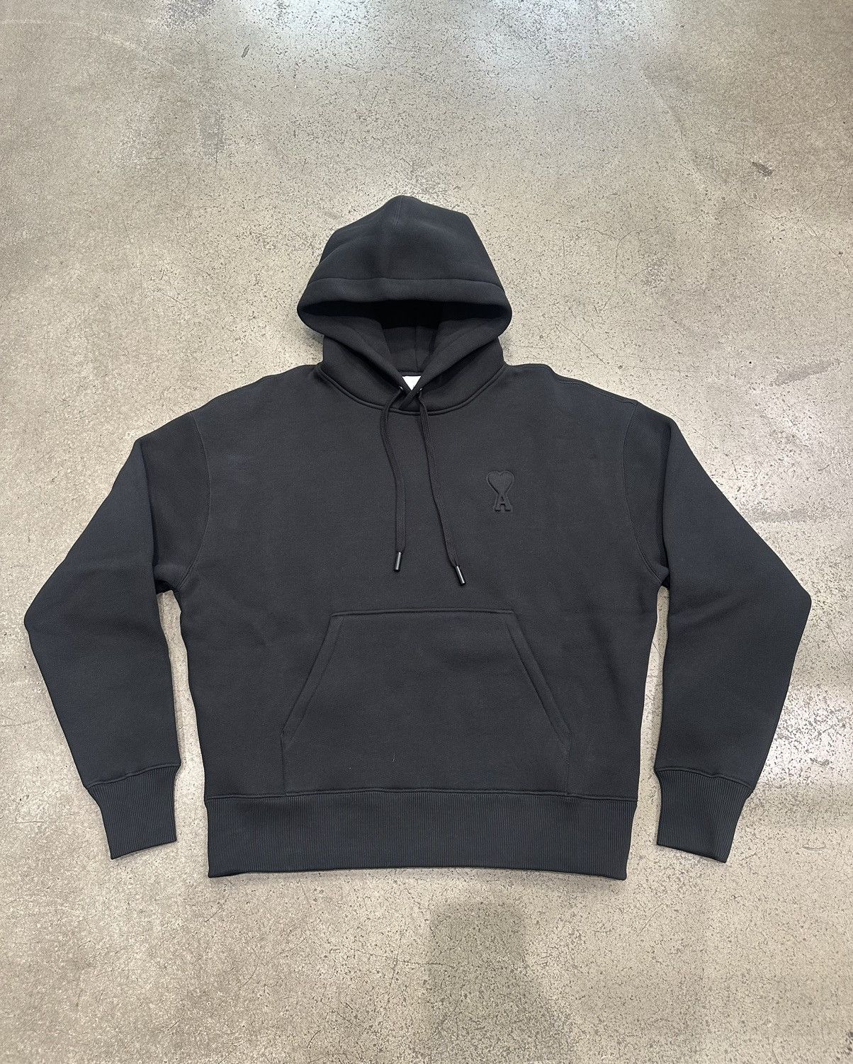 パーカー・フーディ AMI Men Hoodies BFUSW035730 001 BLACK AMI AMI Men Hoodies BFUSW235730 001 BLACK | Grailed