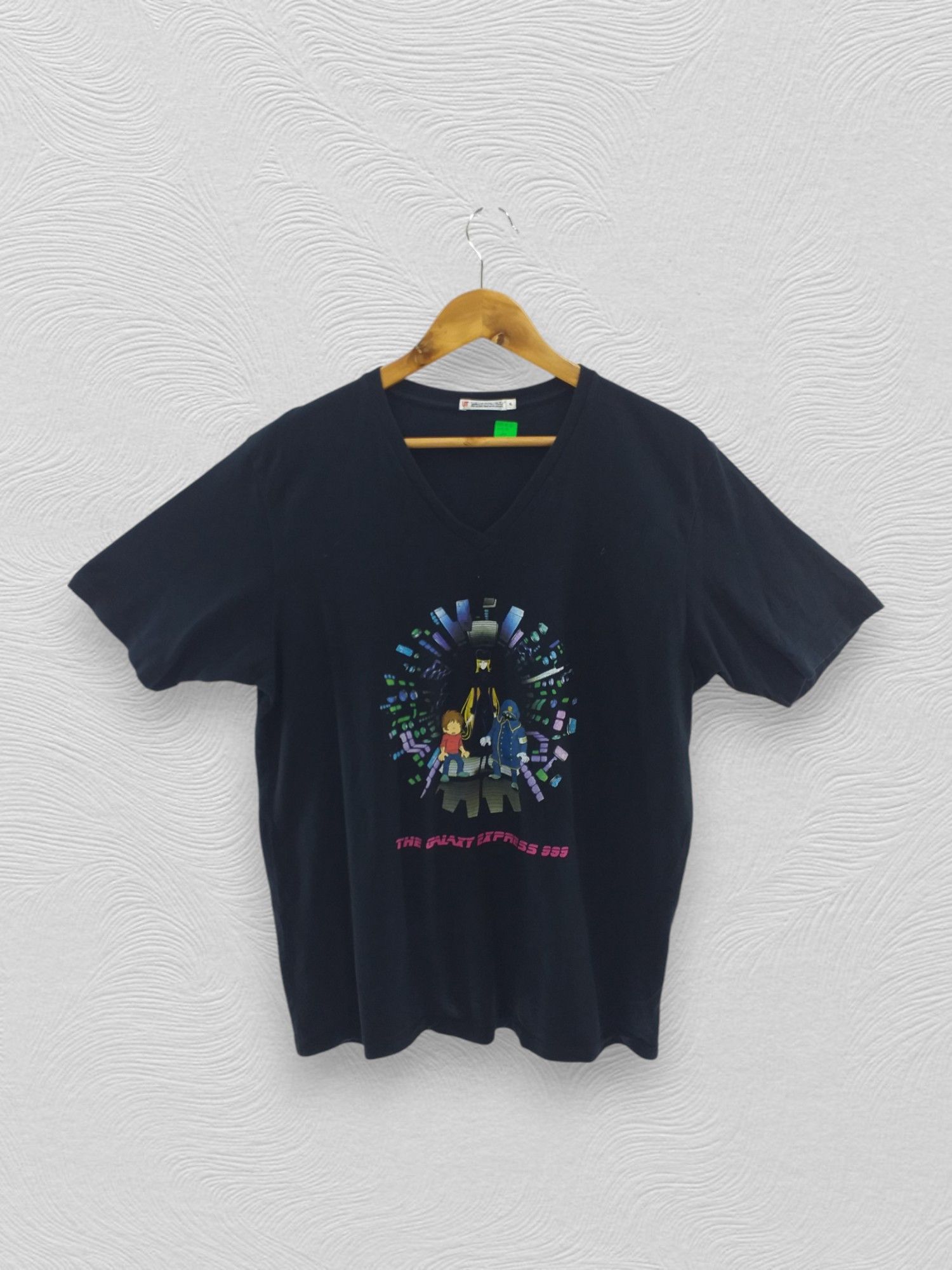 Anime Japanese Anime THE GALAXY EXPRESS 999 Uniqlo T Shirt A008 Size US L / EU 52-54 / 3 - 1 Thumbnail