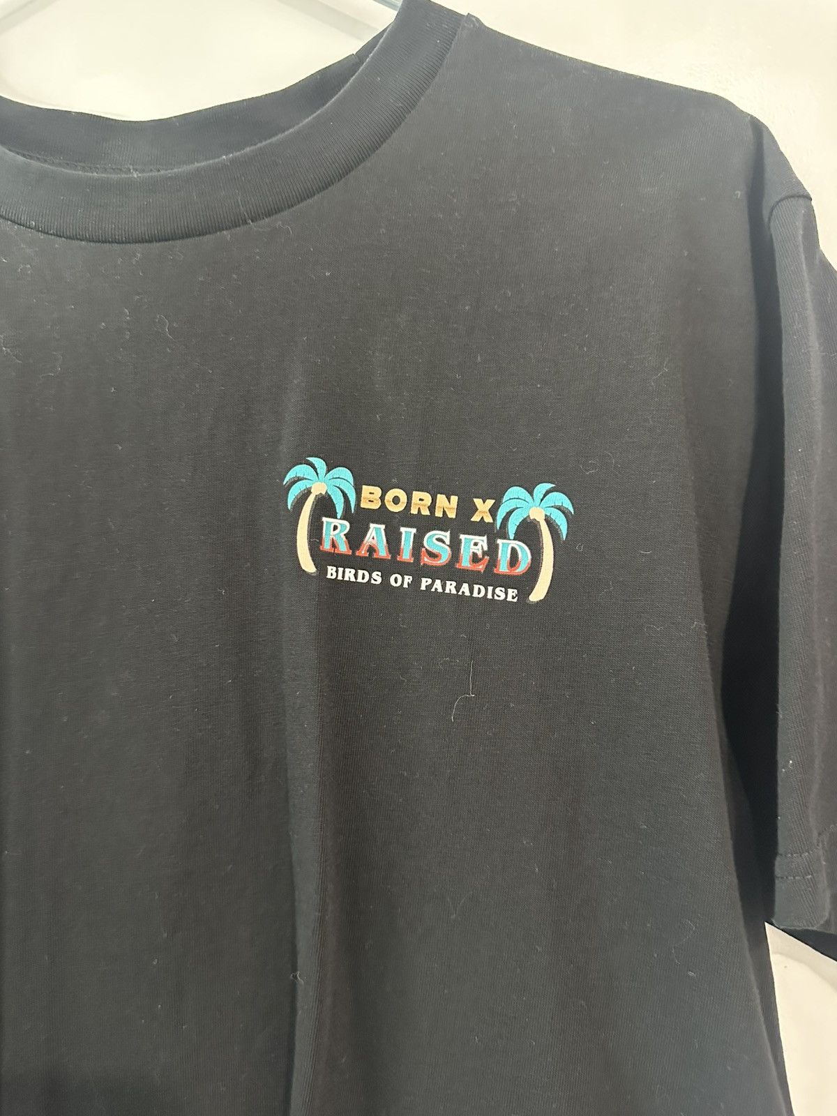 Born X Raised Born X raised birds of paradise size m Size US M / EU 48-50 / 2 - 2 Thumbnail