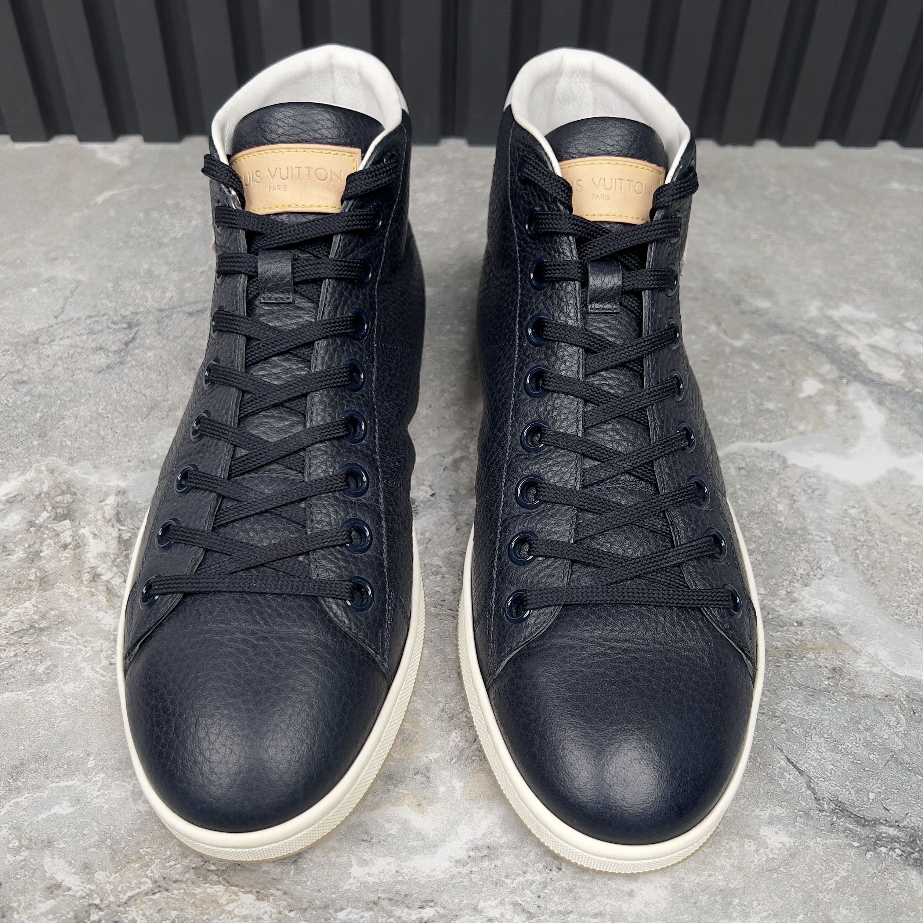 Louis Vuitton Louis Vuitton Surfside High Sneakers Graine Leather Size US 8.5 / EU 41-42 - 4 Thumbnail
