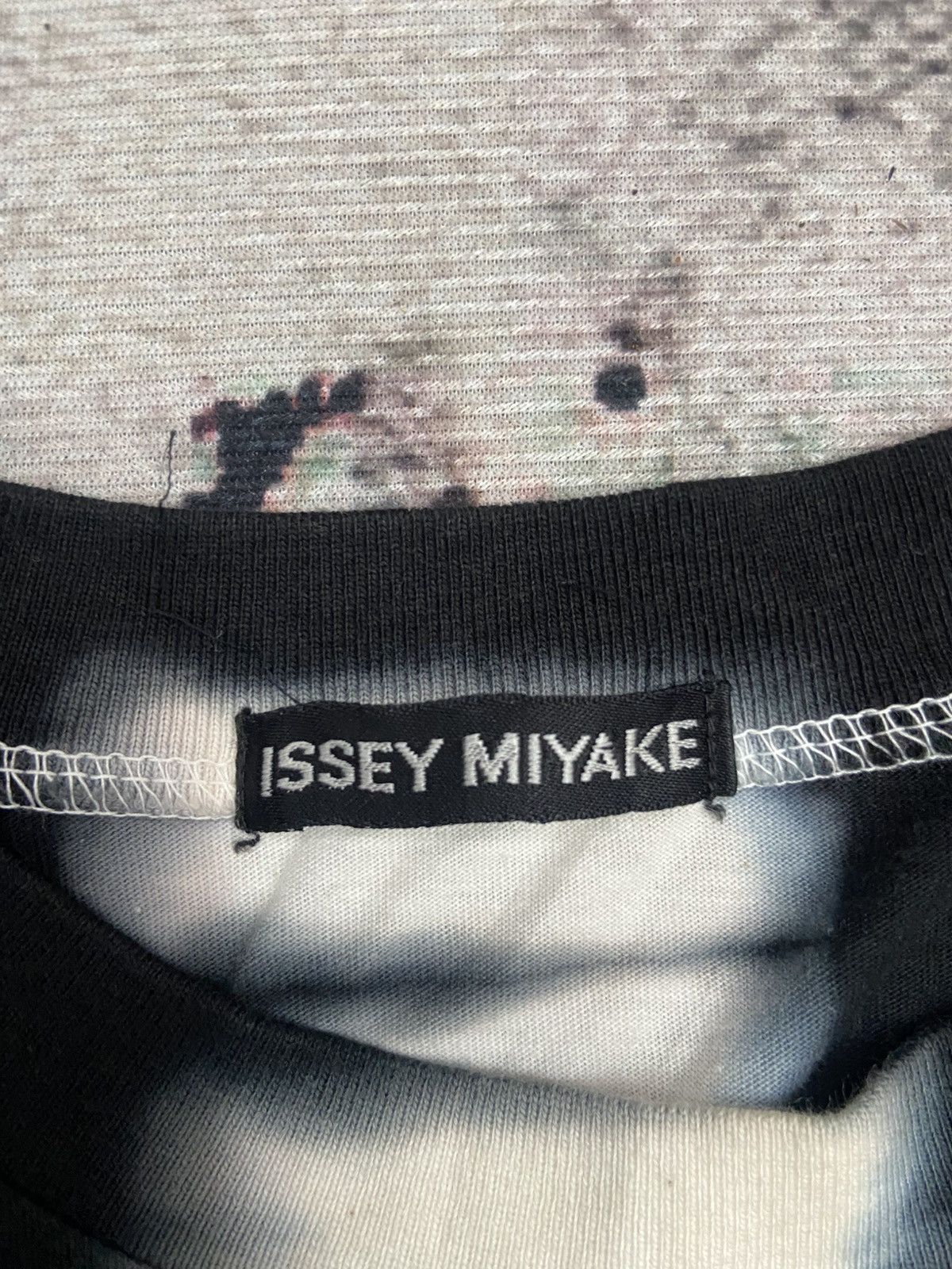 Issey Miyake Issey Miyake Tee — Black Vertical Bleach Stripe Size US M / EU 48-50 / 2 - 3 Thumbnail