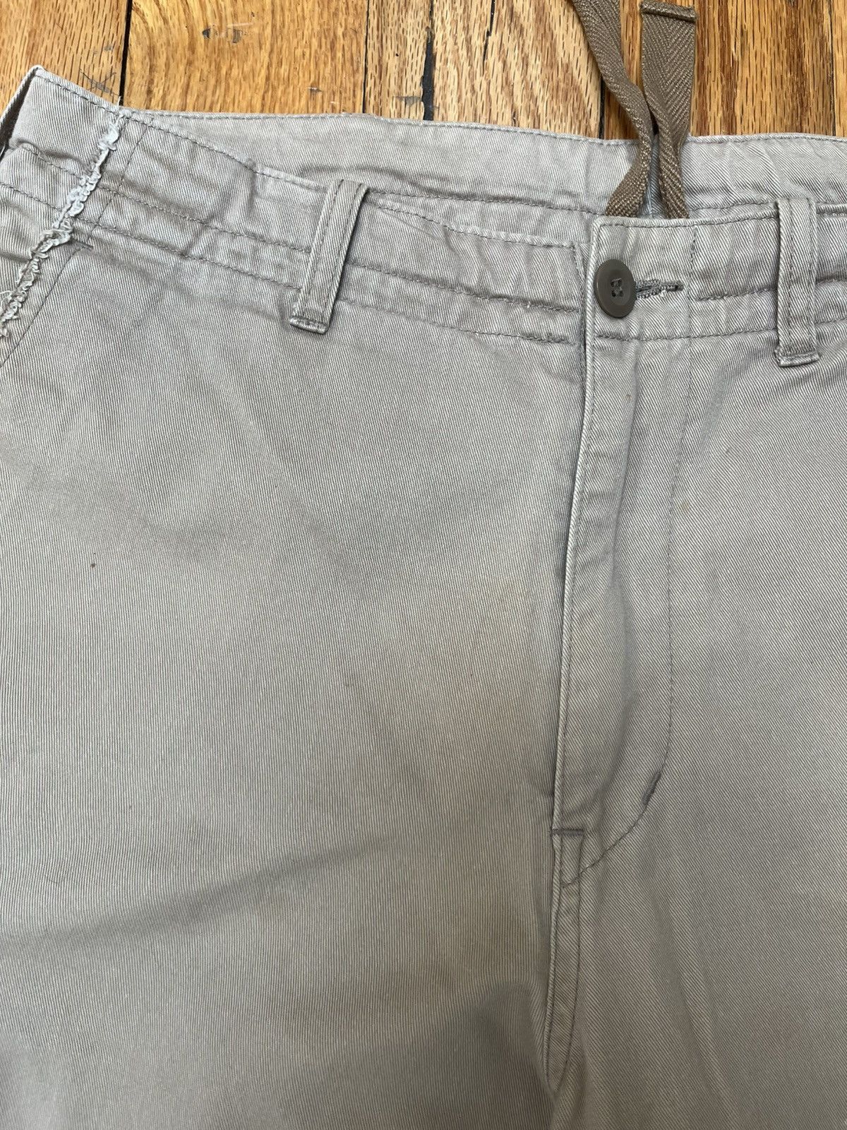 GOODENOUGH GOODENOUGH Khaki Cargo Pants Size US 31 - 3 Thumbnail