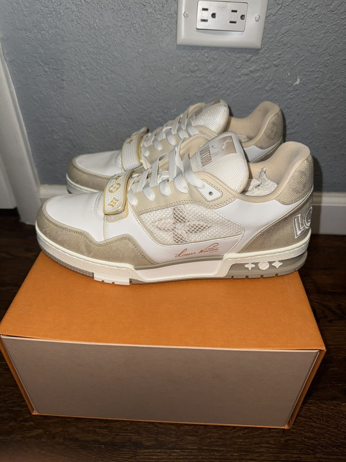 Louis Vuitton Louis Vuitton Trainer Size US 9 / EU 42 - 4 Thumbnail