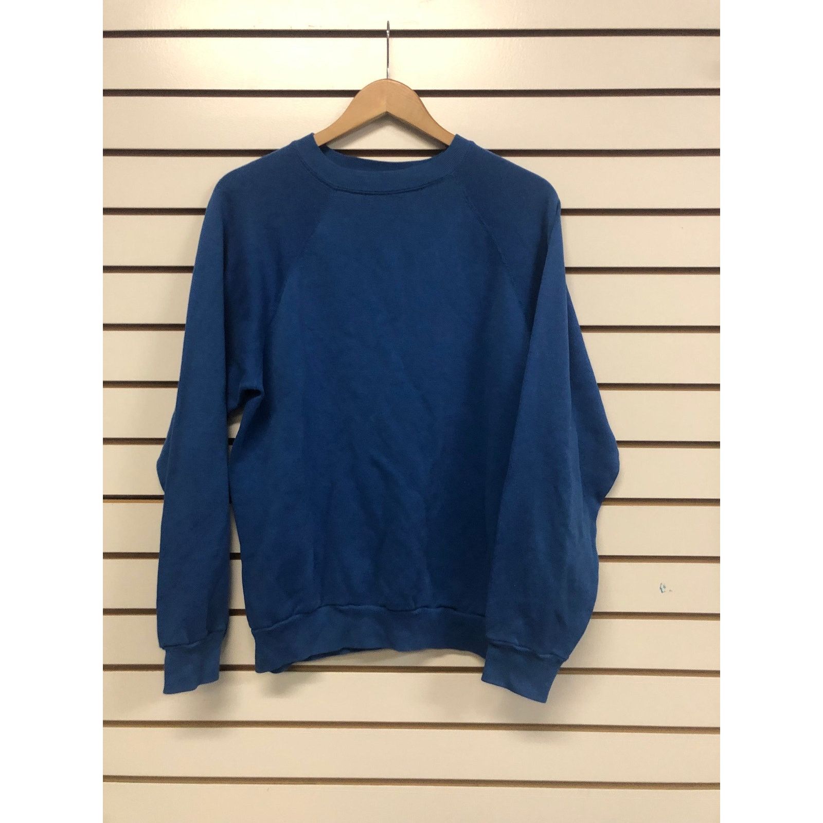 Tultex Vintage Blank blue Sweatshirt size XL 1980s 50/50 poly cott Size US XL / EU 56 / 4 - 1 Thumbnail