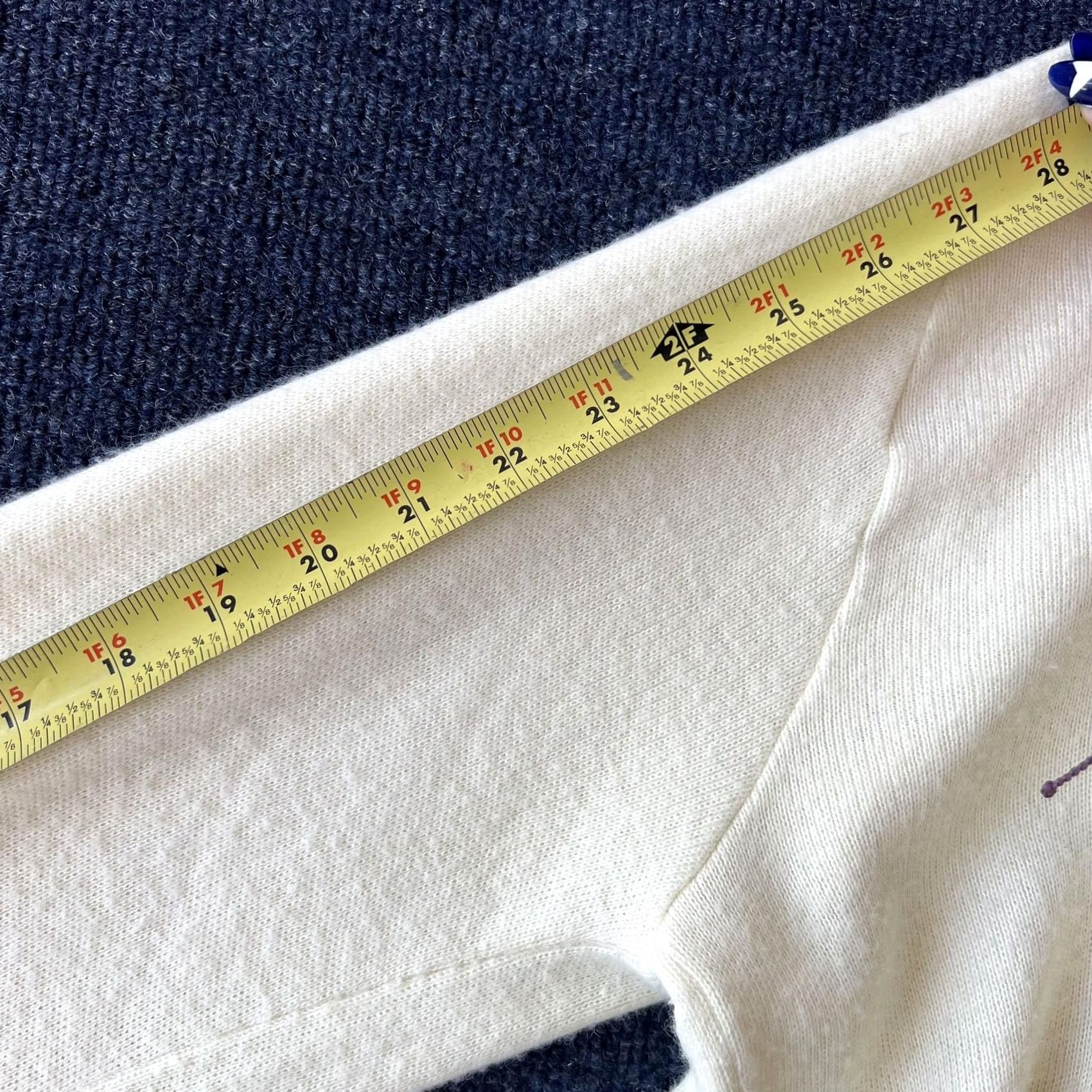 Vintage VINTAGE Pine State Sweater Mens Large White Run With The Tiger Embroidered Pullover USA Size US L / EU 52-54 / 3 - 6 Thumbnail