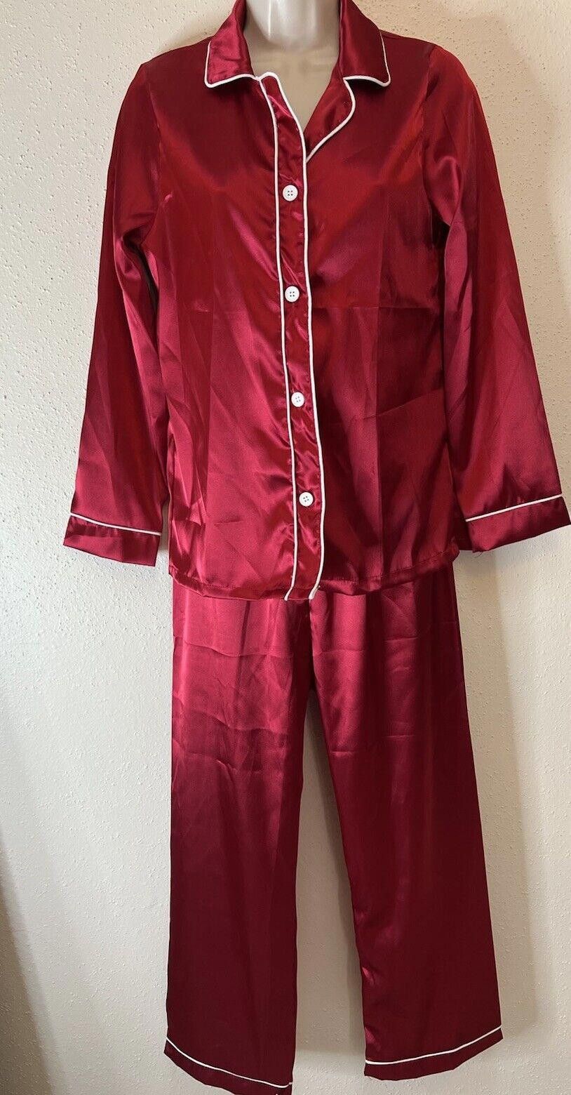 Designer NWOT Red Silky Pajama Set Sz S no size tag Size ONE SIZE - 1 Thumbnail