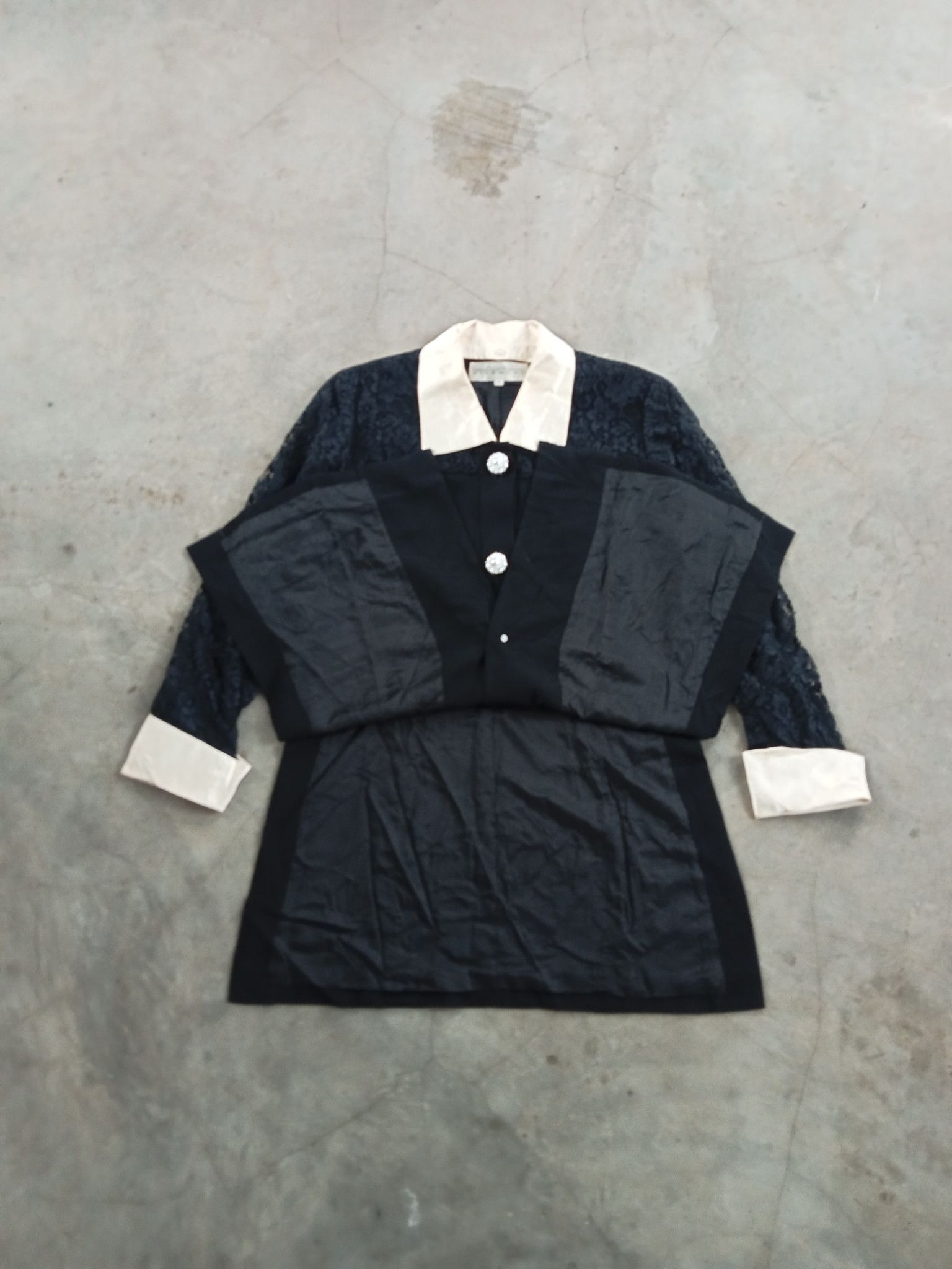 Givenchy Givenchy Blous Vintage Size L / US 10 / IT 46 - 4 Thumbnail