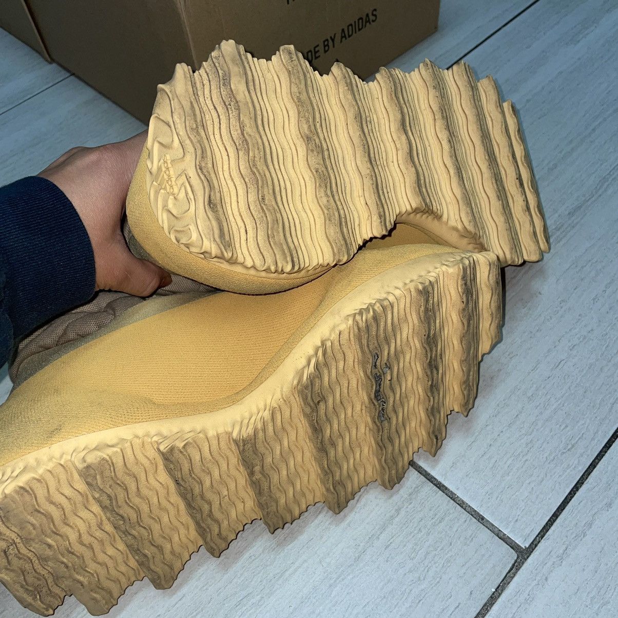 Yeezy Yeezy Knit Runner Boot Size US 9 / EU 42 - 11 Thumbnail