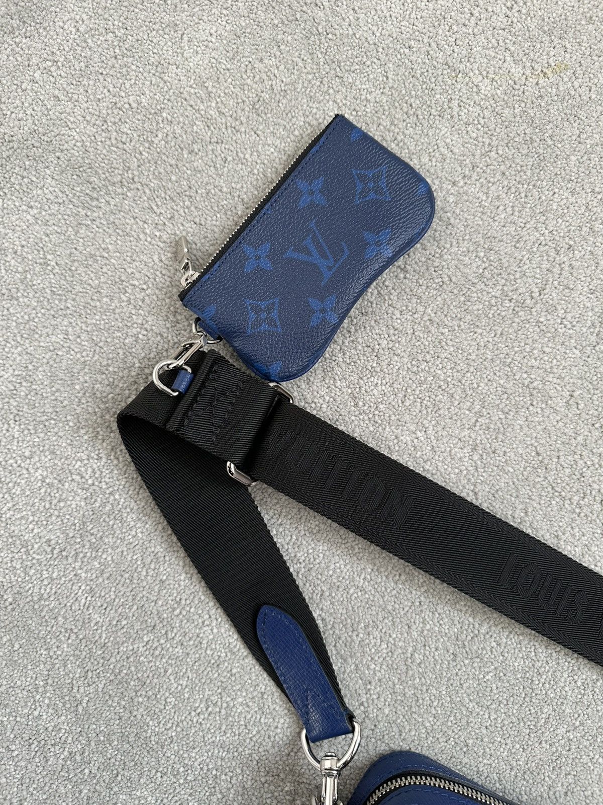 Louis Vuitton Louis Vuitton Trio Messenger Bag Size ONE SIZE - 7 Thumbnail