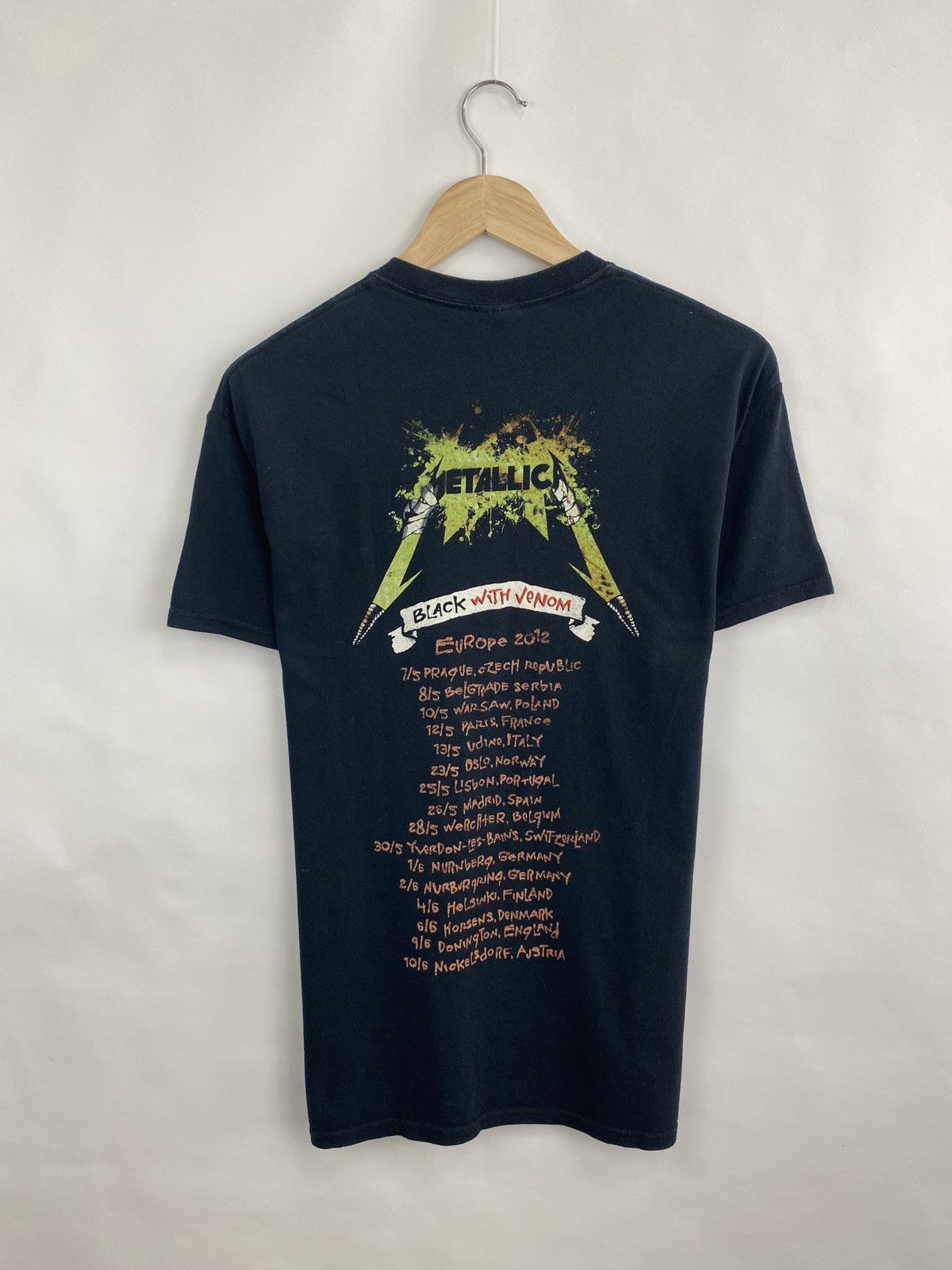 Metallica Vintage Metallica Black With Venom rare retro t-shirt Y2K Size US M / EU 48-50 / 2 - 6 Thumbnail