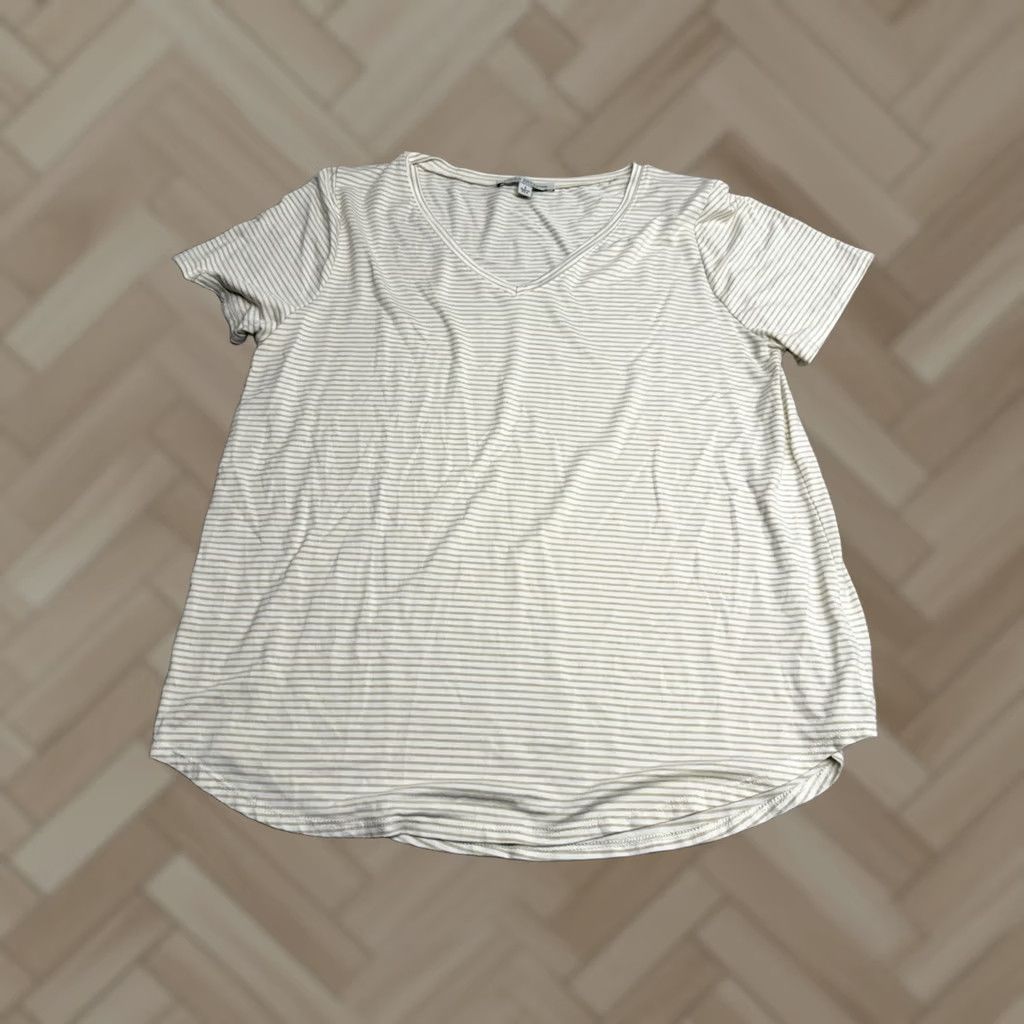 Vintage Green Envelope Womens V-Neck Striped Top Beige Lightweight Knit Rayon Spandex Tee Shirt Size L USA就 Size L / US 10 / IT 46 - 1 Thumbnail