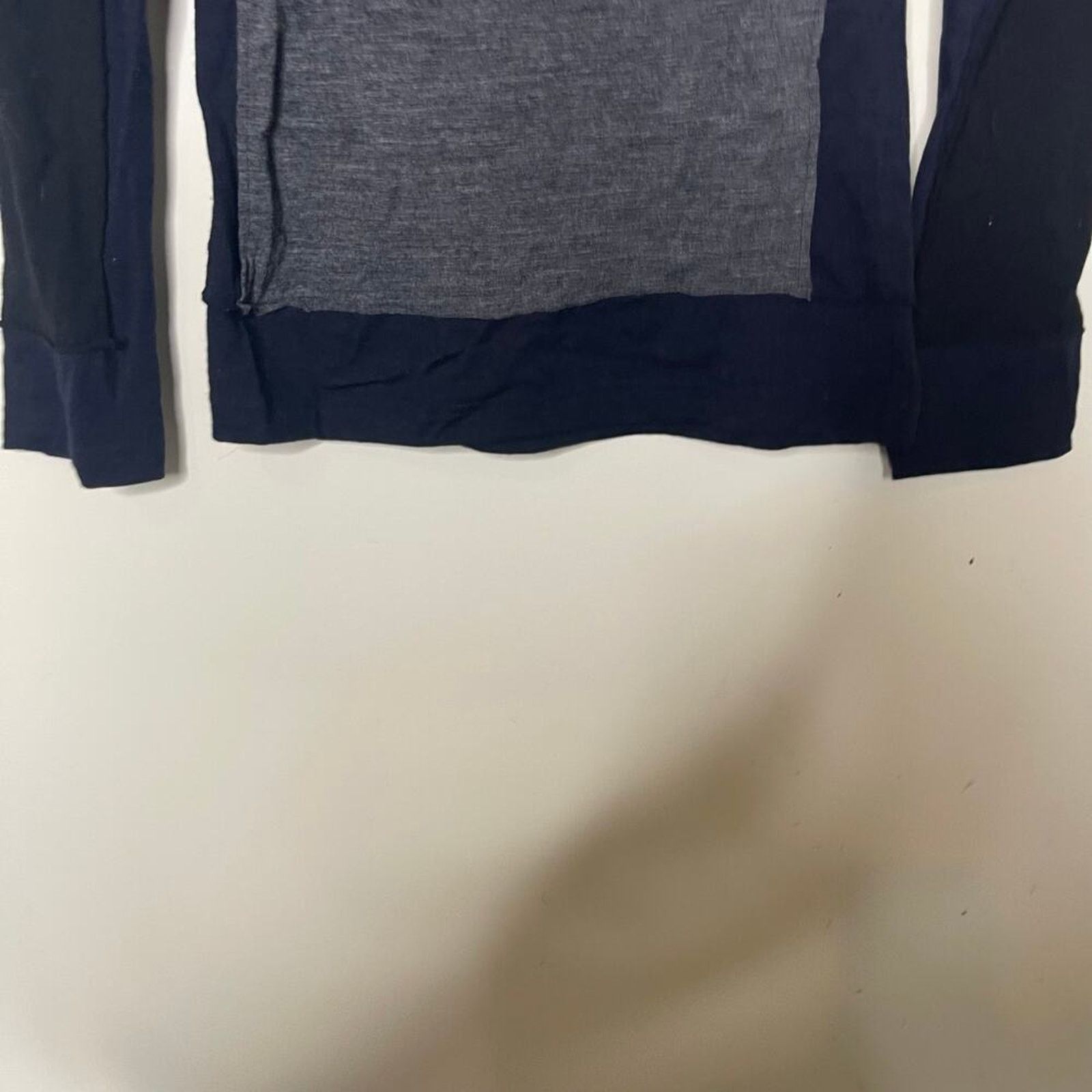 Comme des Garcons H&M Comme des Garcons navy grey color block wool pullover Size US S / EU 44-46 / 1 - 5 Thumbnail