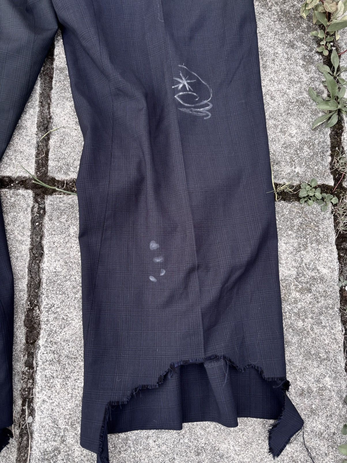 Balenciaga SS23 tailored graffiti skater pants Size US 26 / EU 42 - 7 Thumbnail