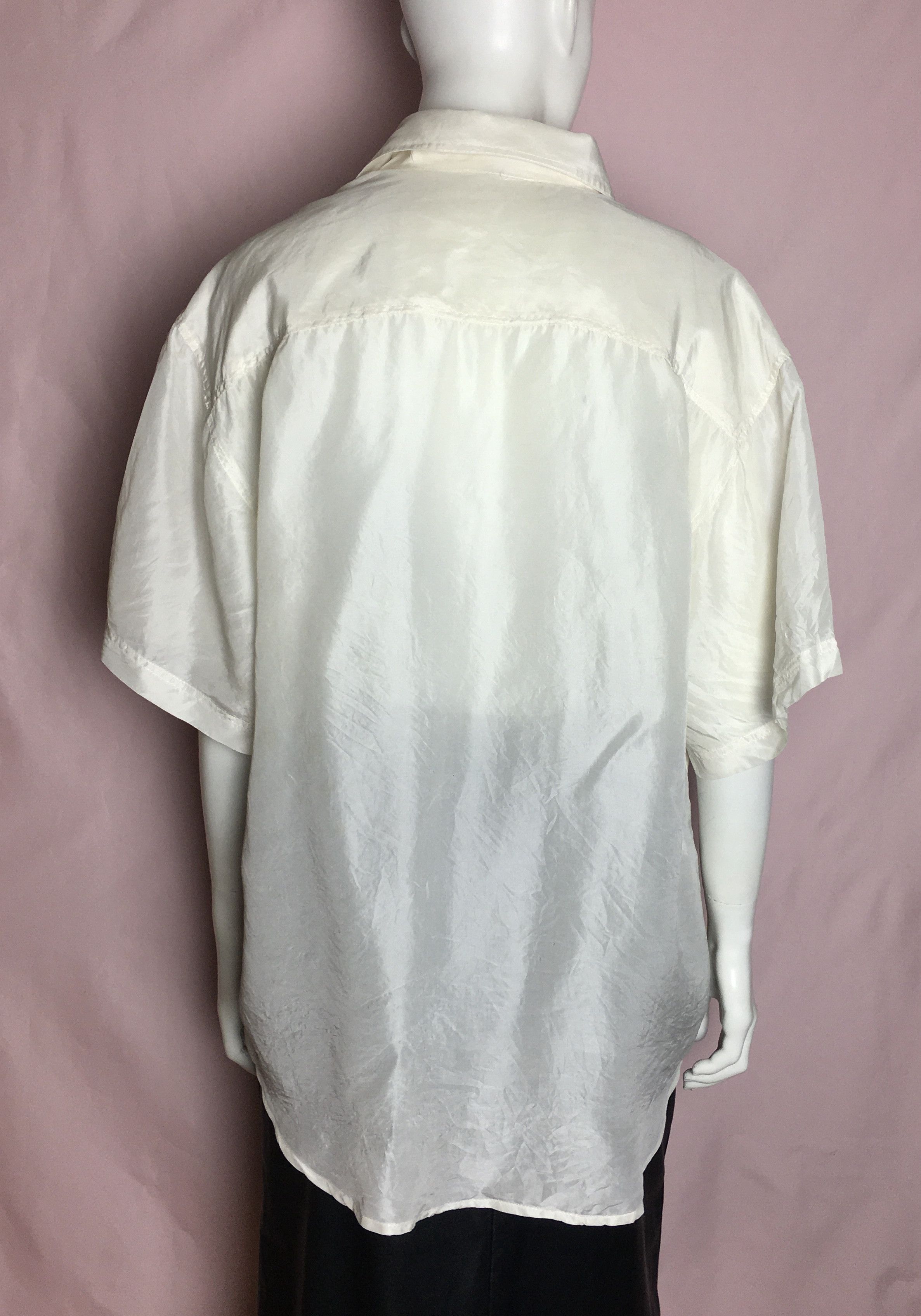 Valentino Valentino Uomo Silk Cream Light Short Sleeve Shirt Size L Size US L / EU 52-54 / 3 - 3 Thumbnail