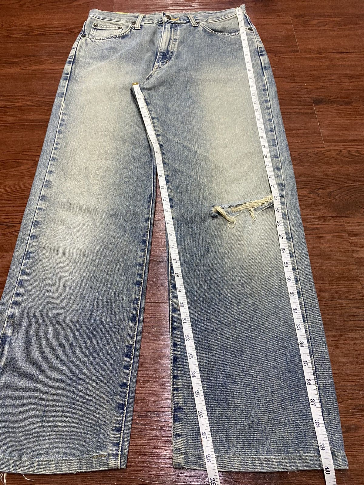 Edwin Vintage Edwin US Classic Faded Wash Distressed Loose Jeans Size US 32 / EU 48 - 16 Thumbnail