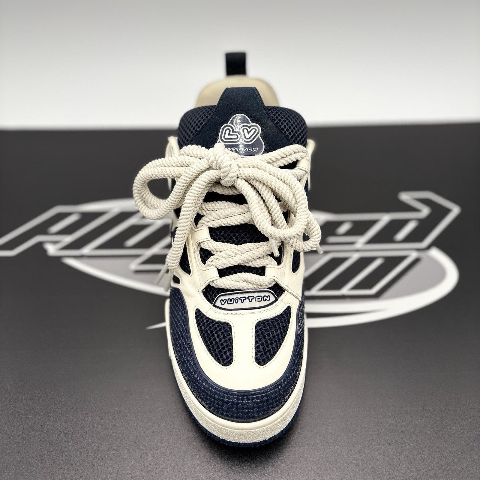 Louis Vuitton Louis Vuitton Skate ' Marine ' | GREAT CONDITION! Size US 9.5 / EU 42-43 - 5 Thumbnail