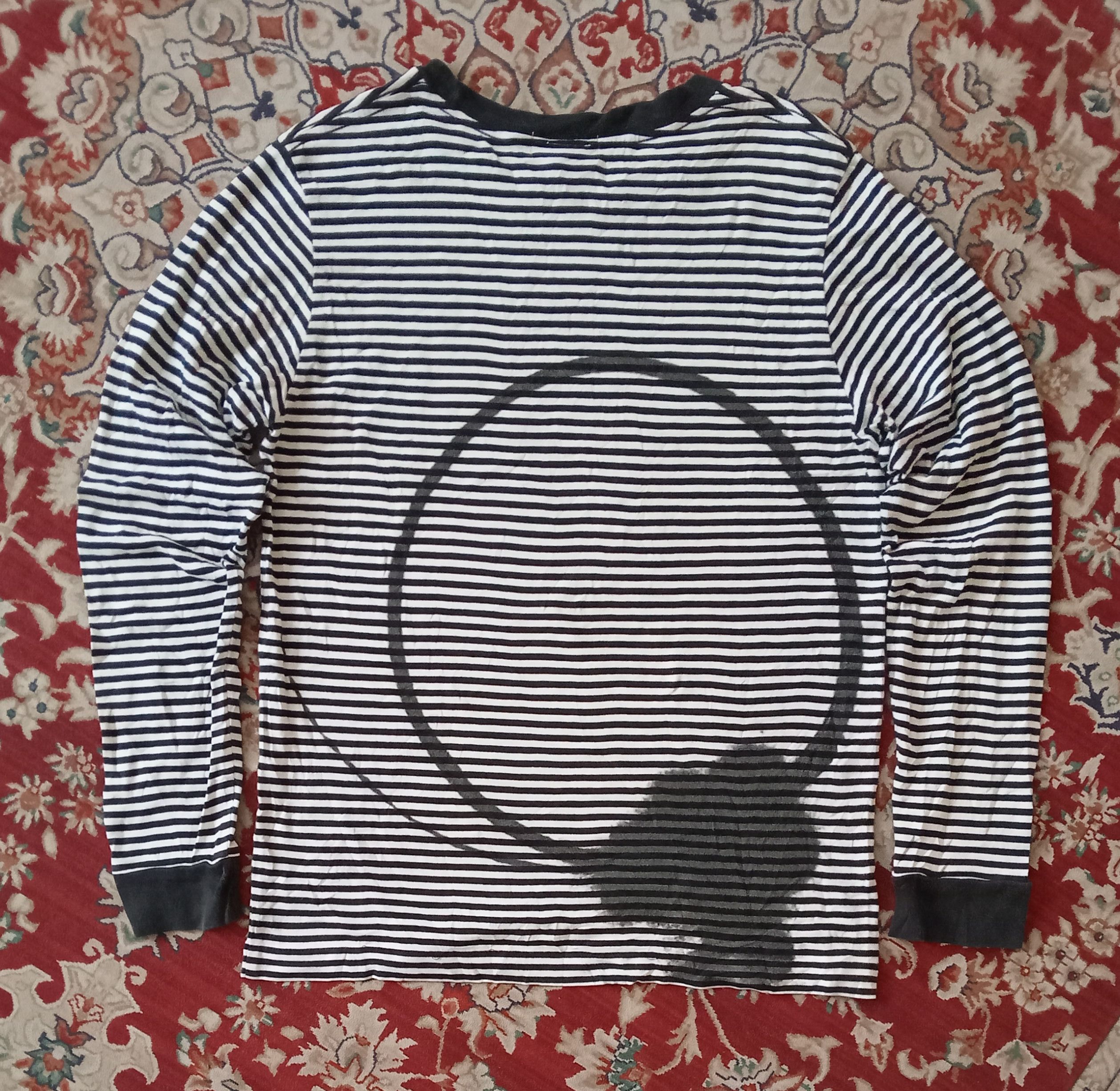 Futura Futura Box Centre Logo Stripe L/s Rare T Shirt Size US M / EU 48-50 / 2 - 2 Thumbnail