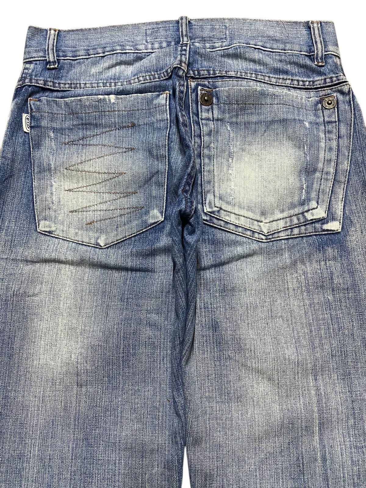 Japanese Brand Vintage Japanese Brand Faded Wash Front Pocket Distressed Size US 34 / EU 50 - 4 Thumbnail