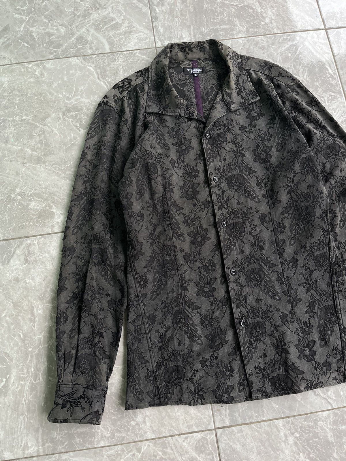 Tornado Mart Tornado Mart Floral Embroidered Shirt Size US M / EU 48-50 / 2 - 4 Thumbnail