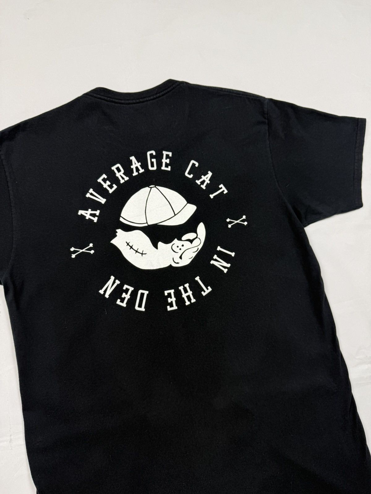 Vintage Average Cat ‘In The Den’ Tee Size US XL / EU 56 / 4 - 4 Thumbnail