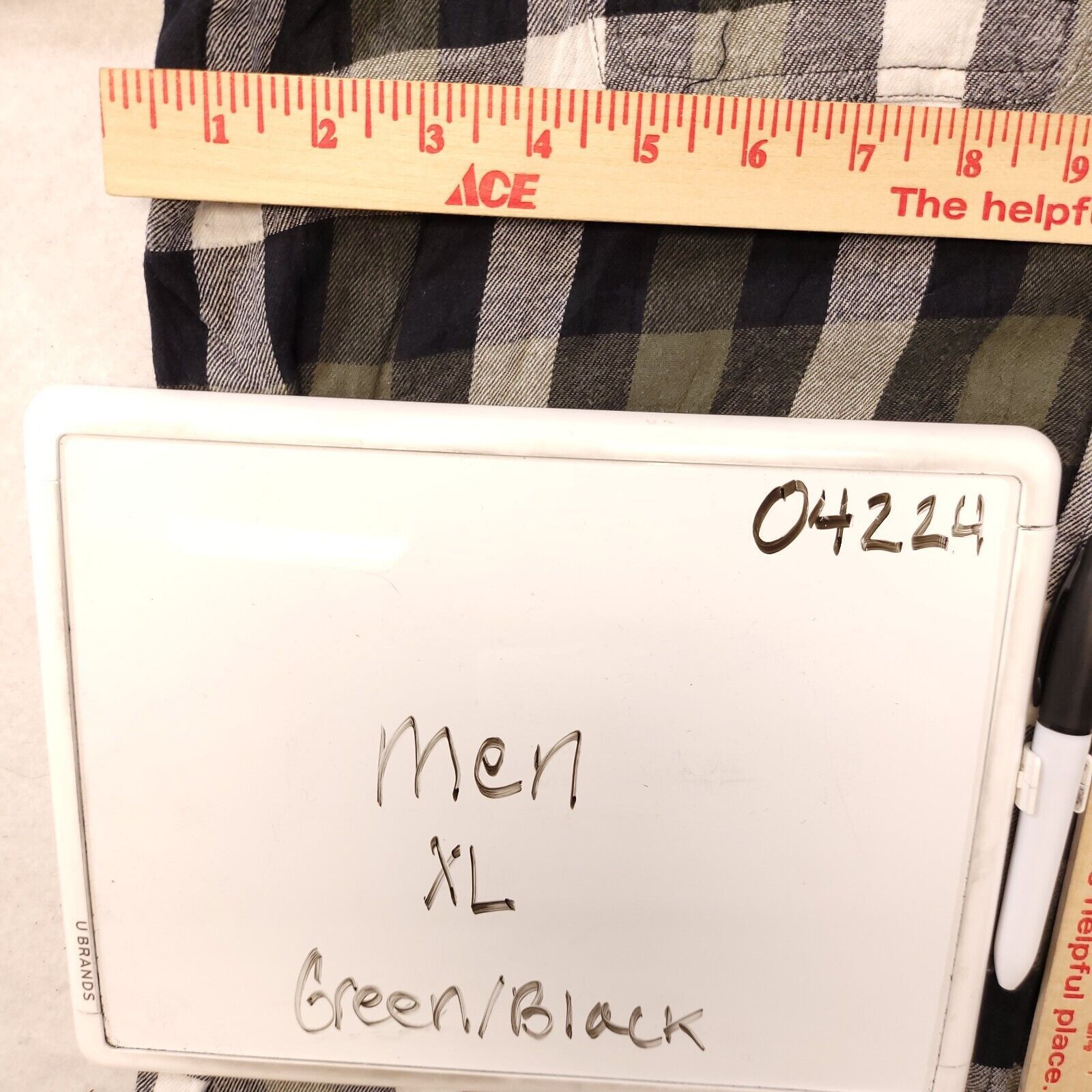 Old Navy Old Navy GIngham Flannel Shirt Mens Size XL Green Black Size US XL / EU 56 / 4 - 7 Thumbnail