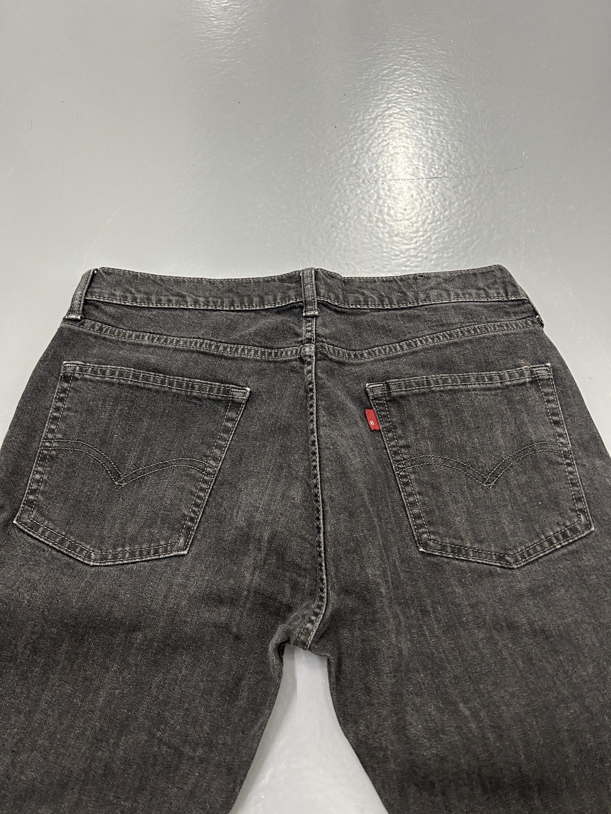 Levi's Crazy vintage y2k faded black Levi’s essential jeans skater Size US 32 / EU 48 - 2 Thumbnail
