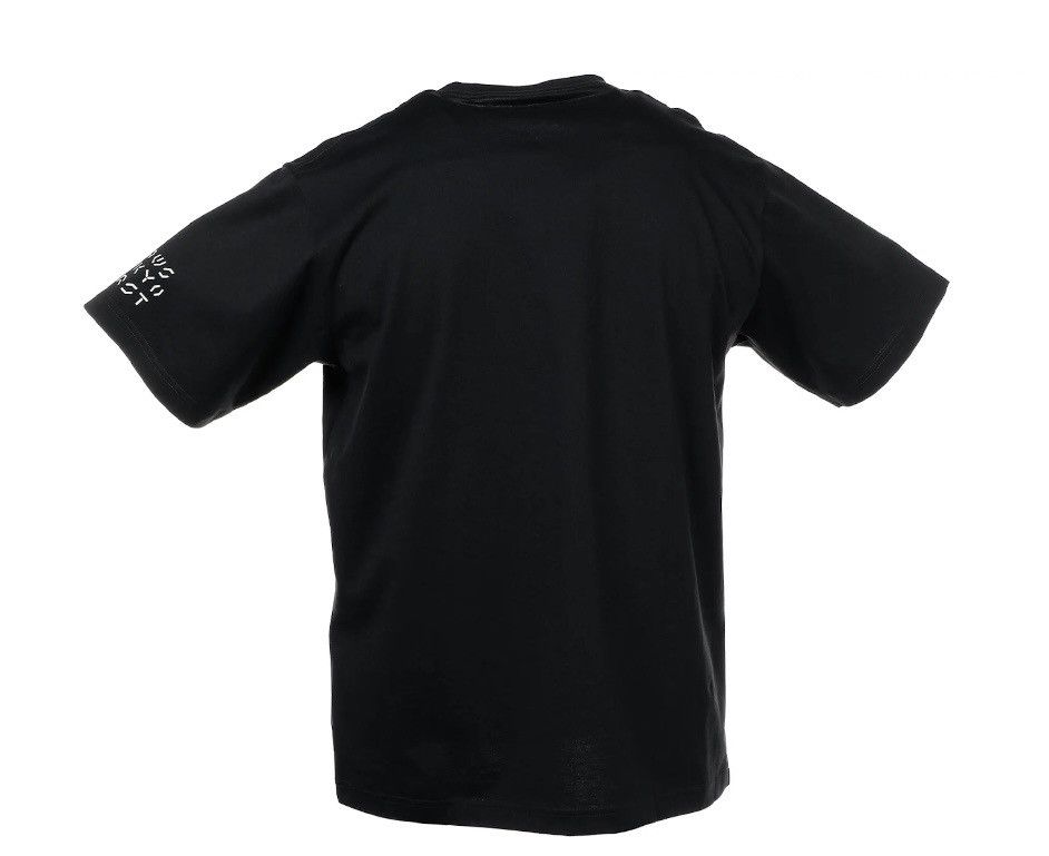 Kaws × Uniqlo KAWS x Uniqlo Tokyo First Tee Size Asian M Size US M / EU 48-50 / 2 - 2 Thumbnail