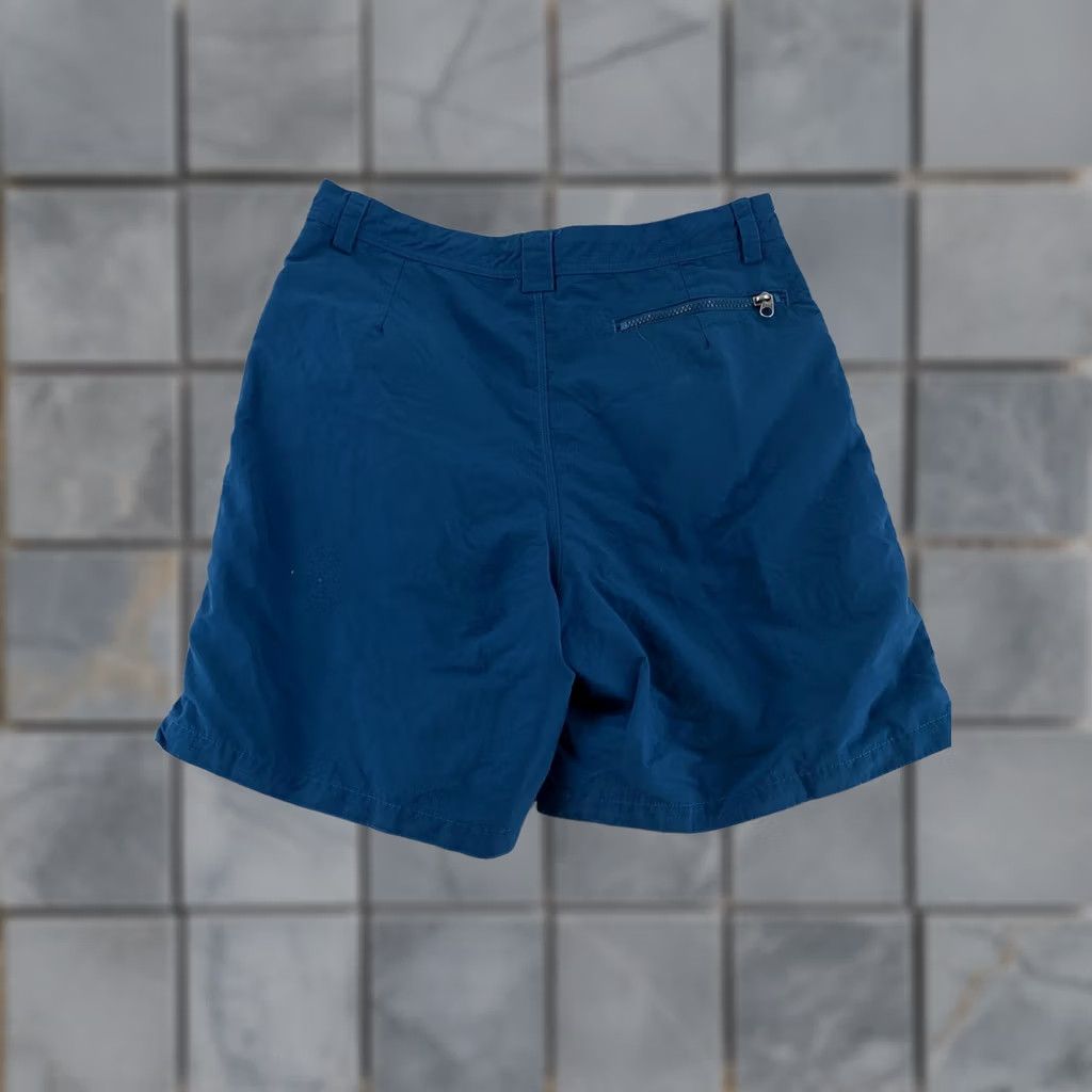 Patagonia VINTAGE Patagonia Hiking Shorts Mens 29x6 Nylon Outdoor Zip Pocket Blue 90s/Outdoor Mens Shorts/Patagonia Size US 29 - 1 Thumbnail
