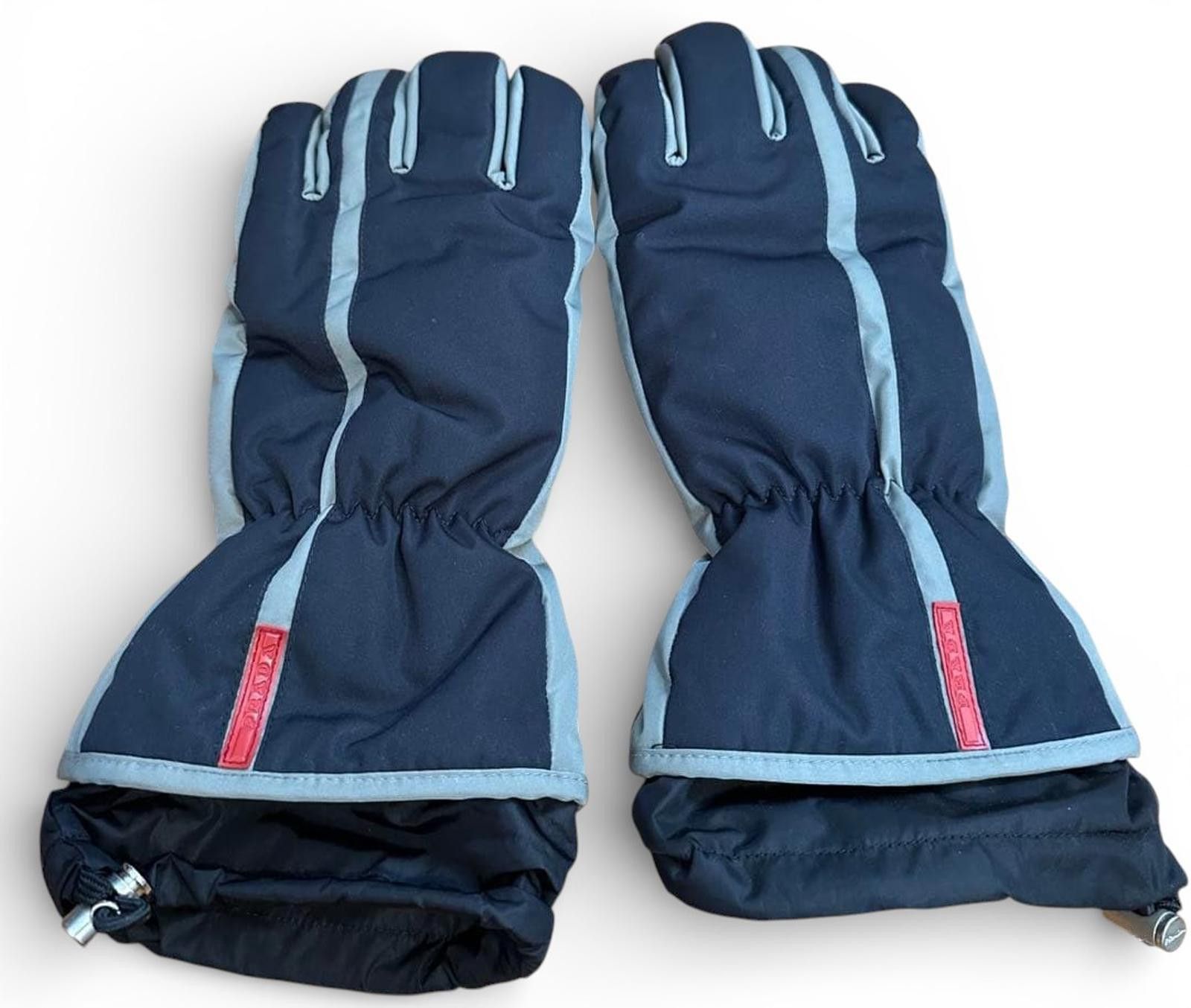 Prada Prada - Navy and Grey Winter Gloves with Red Logo Detail Size ONE SIZE - 2 Thumbnail