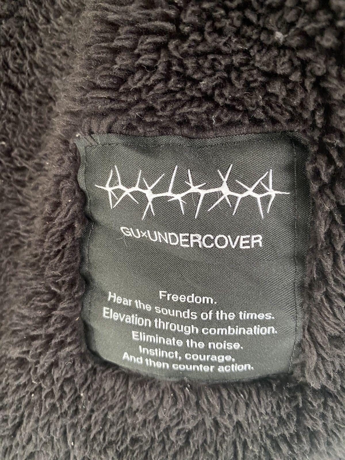 GU × Undercover Freedom GUxUNDERCOVER Fleece Button Jacket Cardigan (M) Size US M / EU 48-50 / 2 - 20 Thumbnail